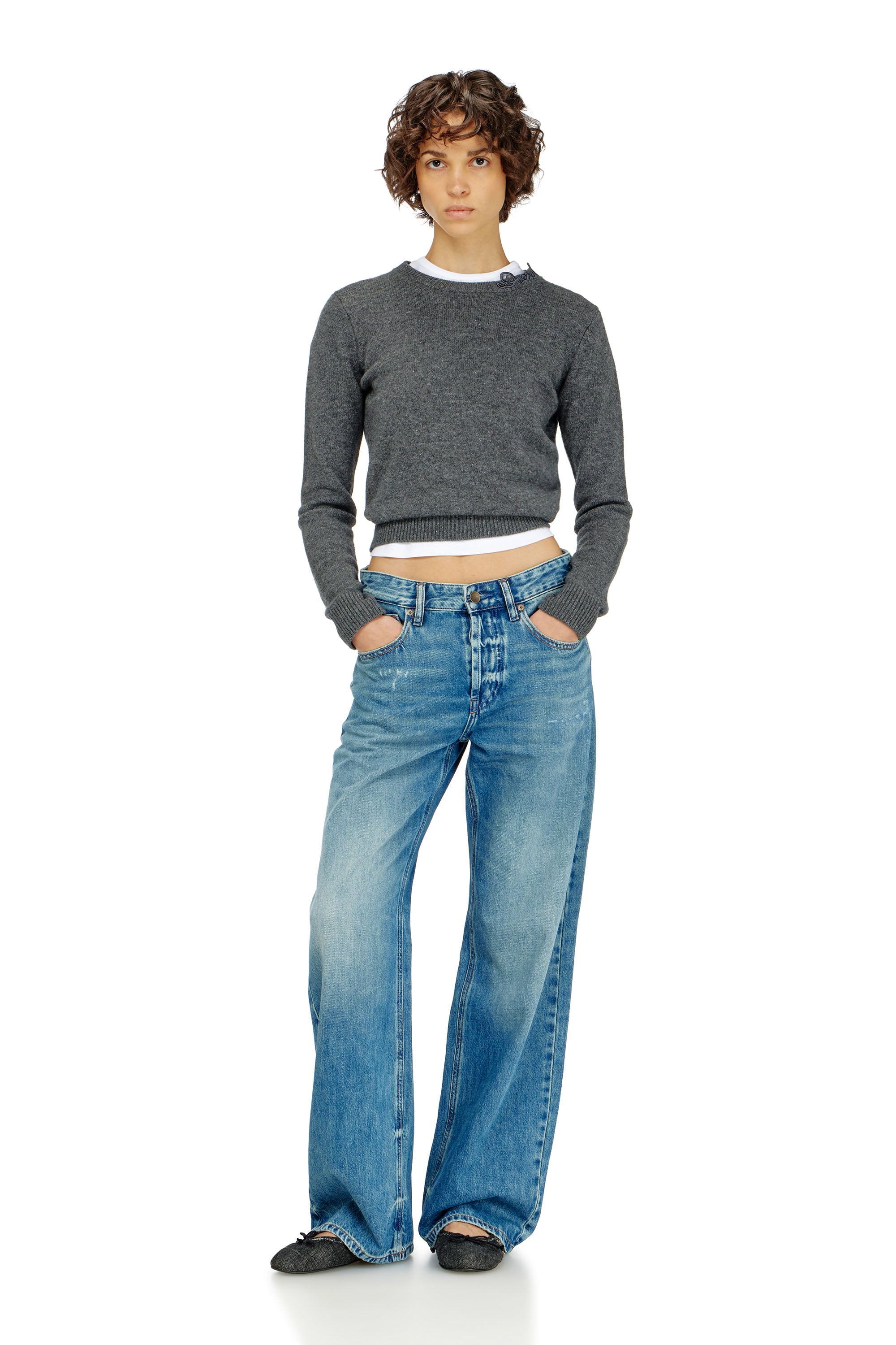 Diesel - Female's Relaxed Jeans 1990 D-Waigee 0TJDI, ミディアムブルー - 1