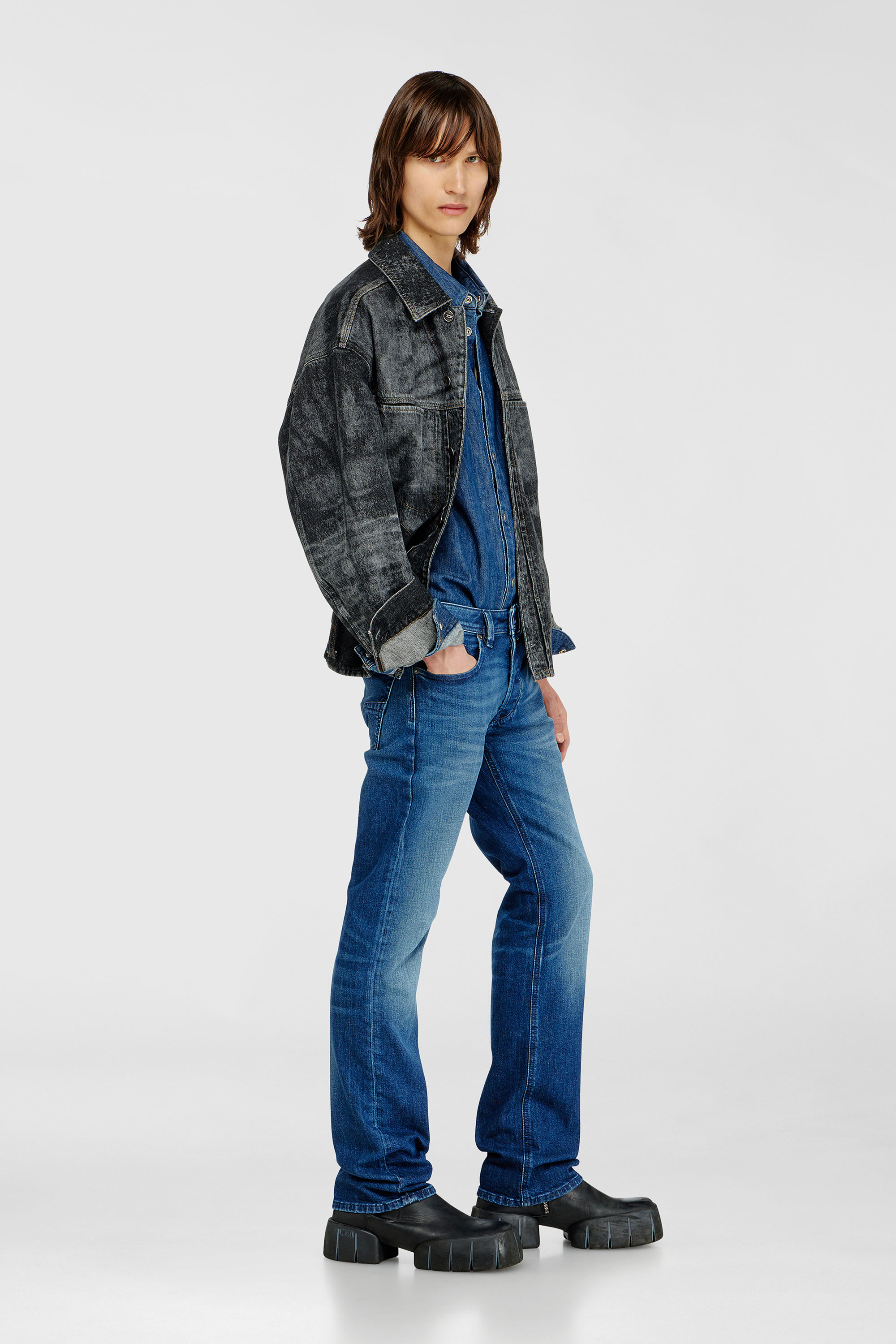 Diesel - Male's Regular Jeans 1985 Larkee 09L51, ダークブルー - 3