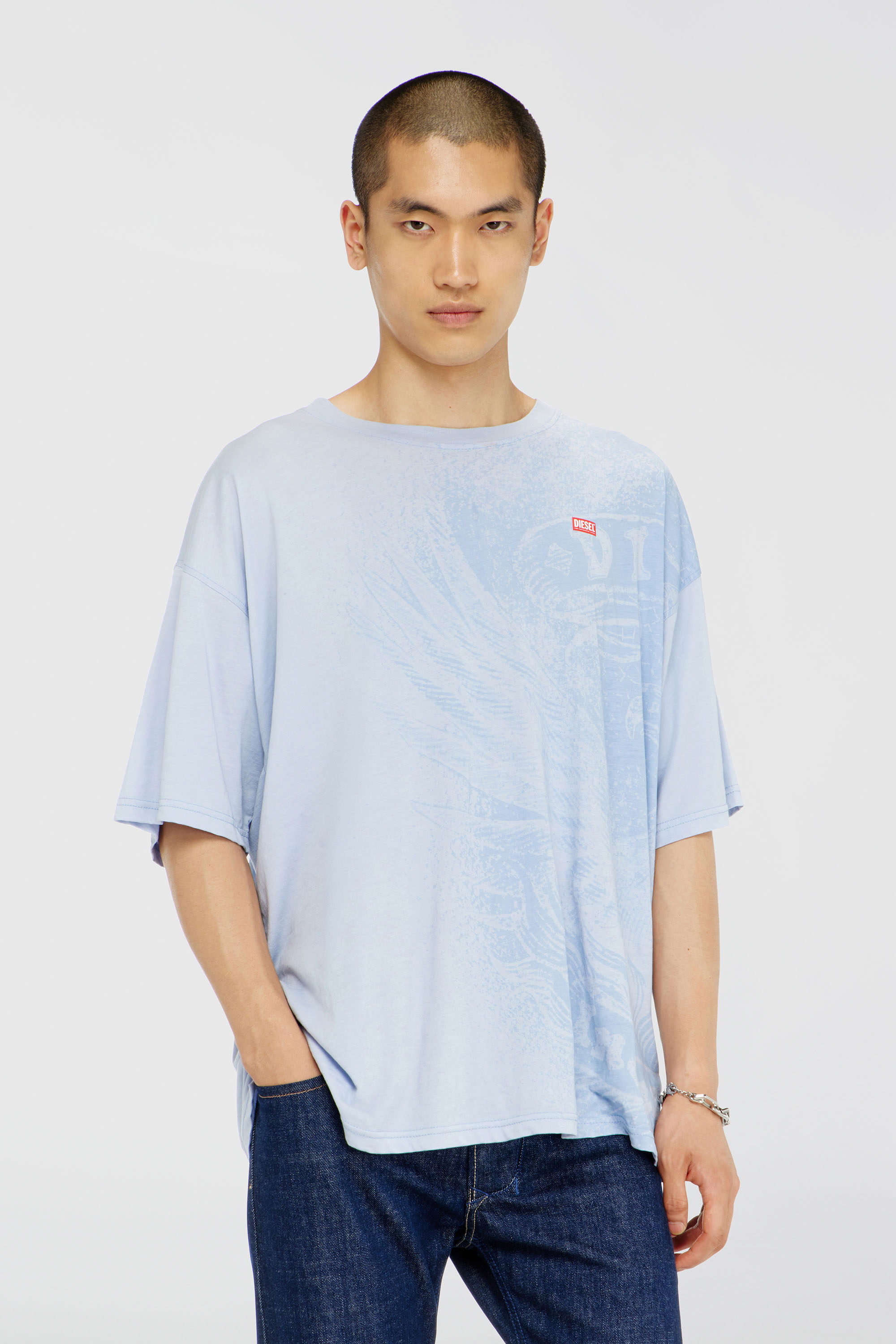 Diesel - T-BOXT-AA3, Male's Tシャツ in ライトブルー - 1