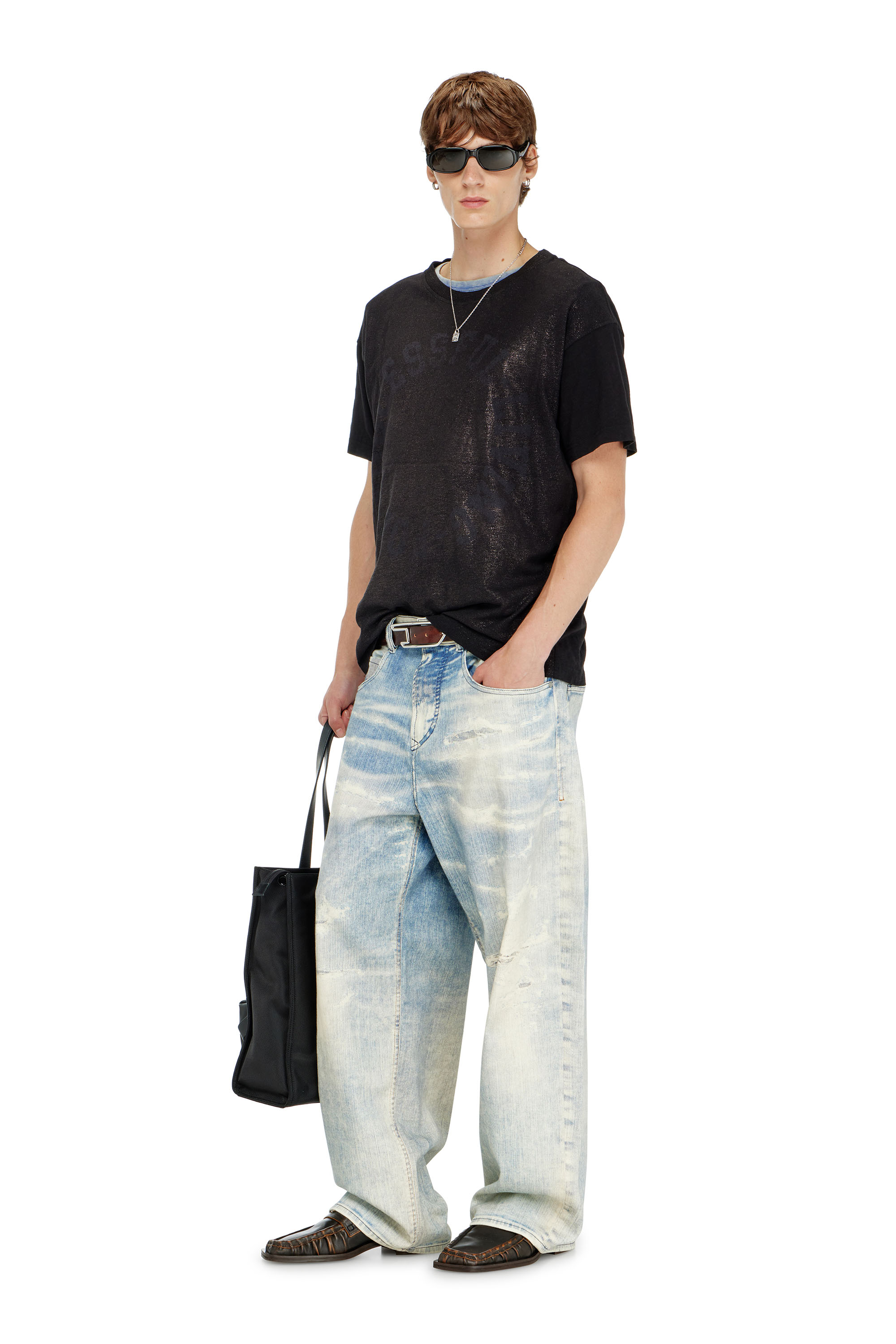 Diesel - T-NORM-AA2, Male's Tシャツ in ブラック - 2