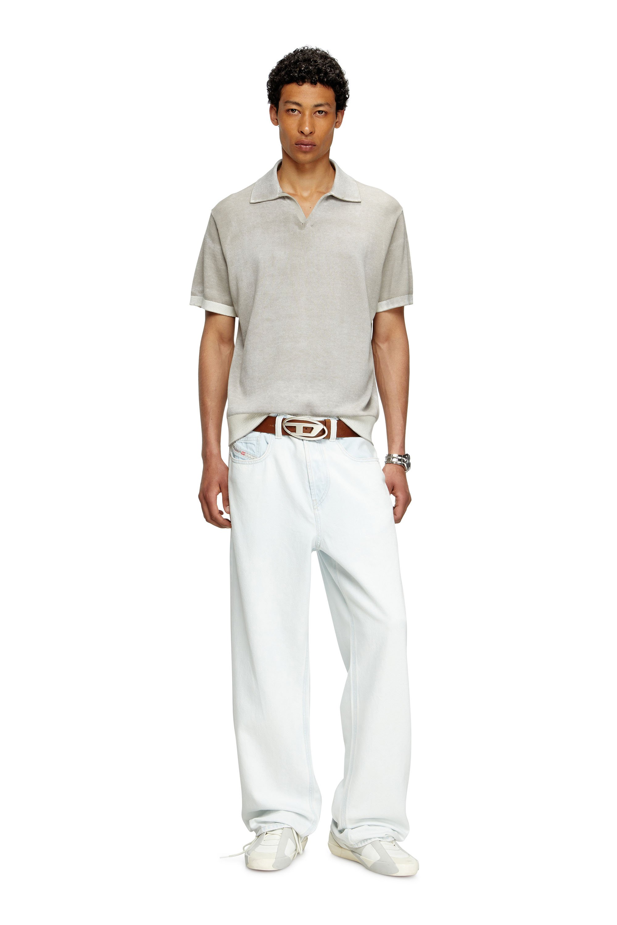 Diesel - K-LORENZO-SS, Male's Reverse-print short-sleeve polo jumper in グレー - 2