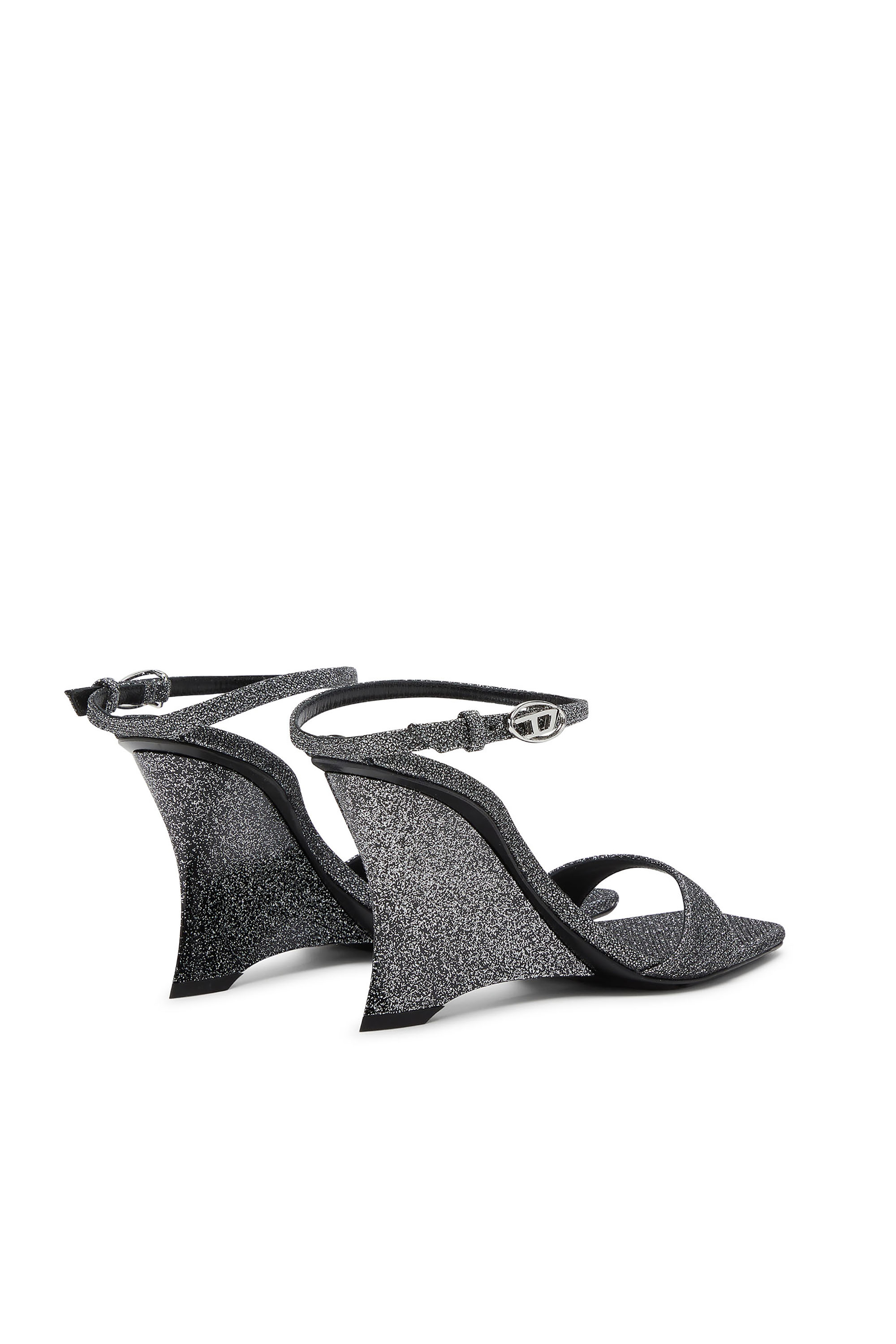 Diesel - D-AMBER SANDAL WEDGE, Female's ウェッジサンダル in シルバー - 3