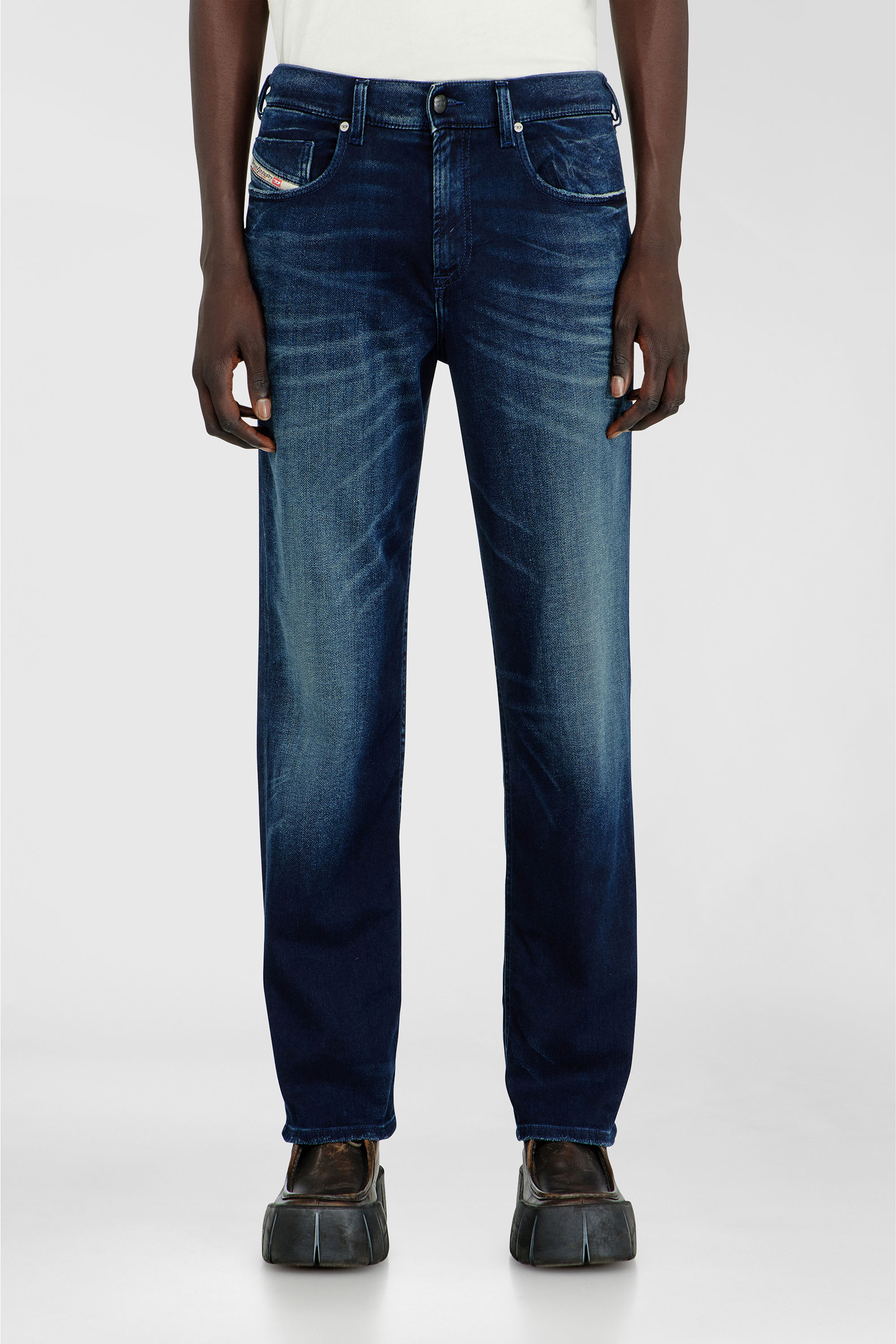 Diesel - Male's Regular 2090 D-Veekley Joggjeans&reg; 09P93, ダークブルー - 1