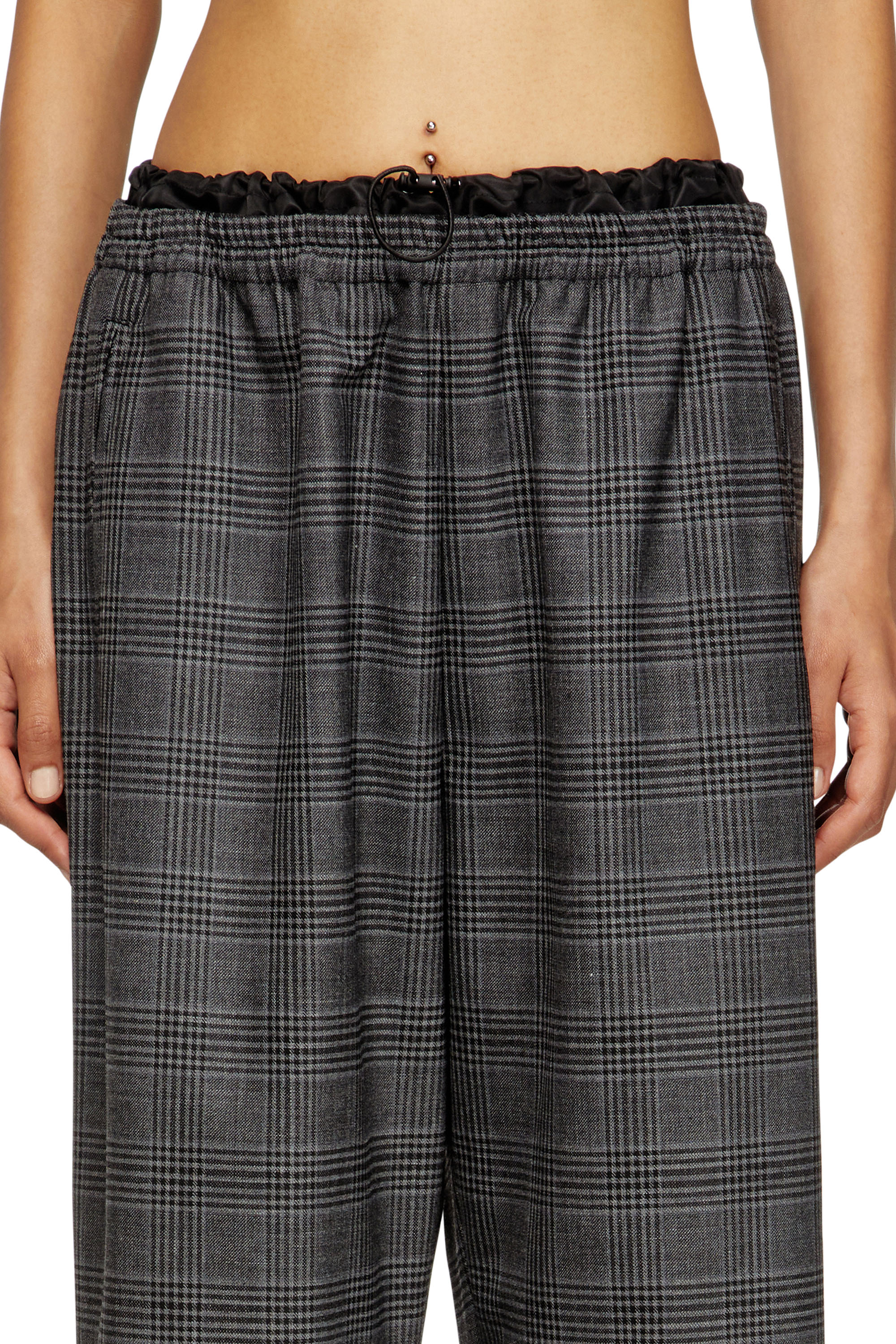 Diesel - P-YRITE, Female's パンツ in ブラック - 5