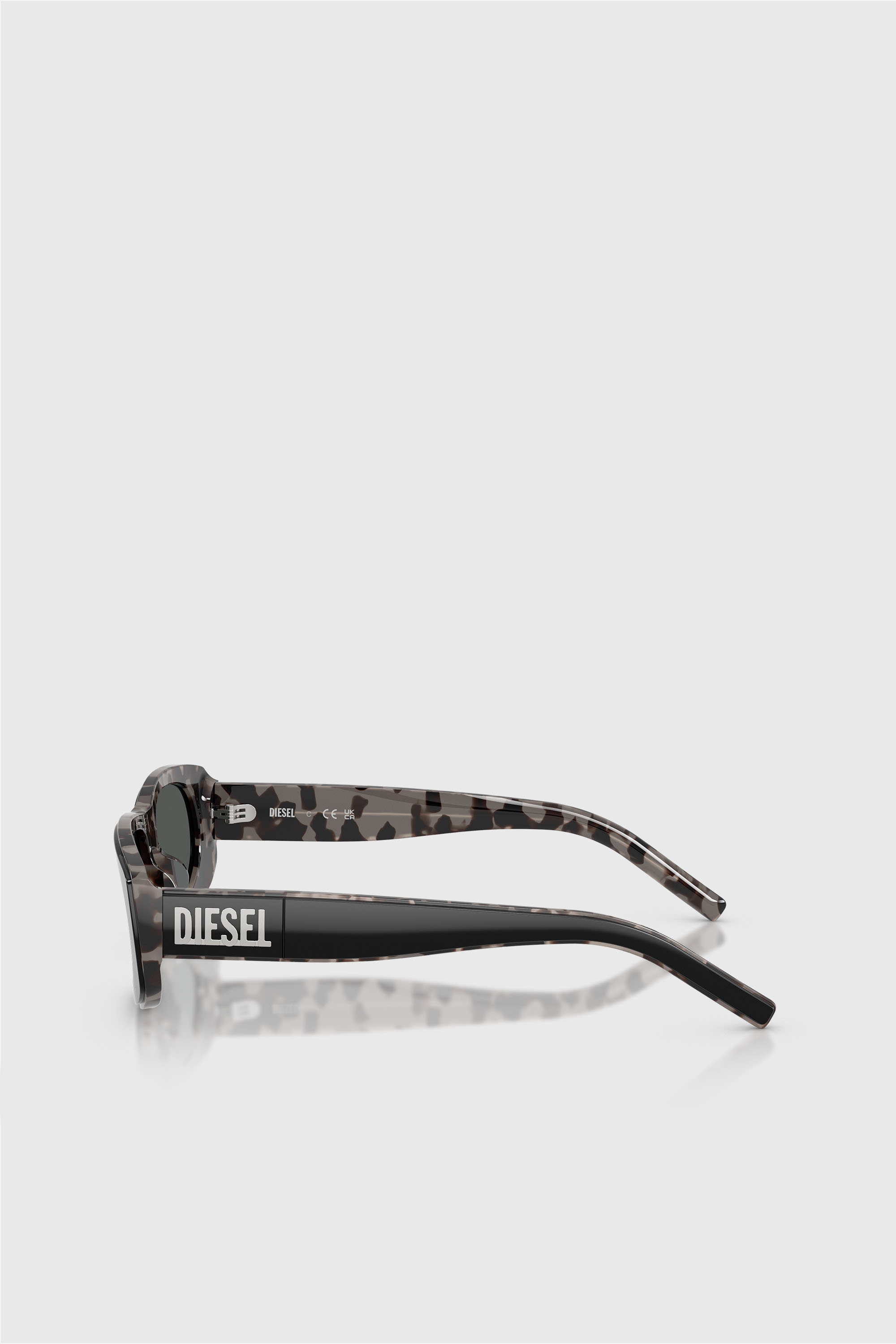 Diesel - 0DL2021U, Unisex's Geometric Sunglasses in ブラック - 3