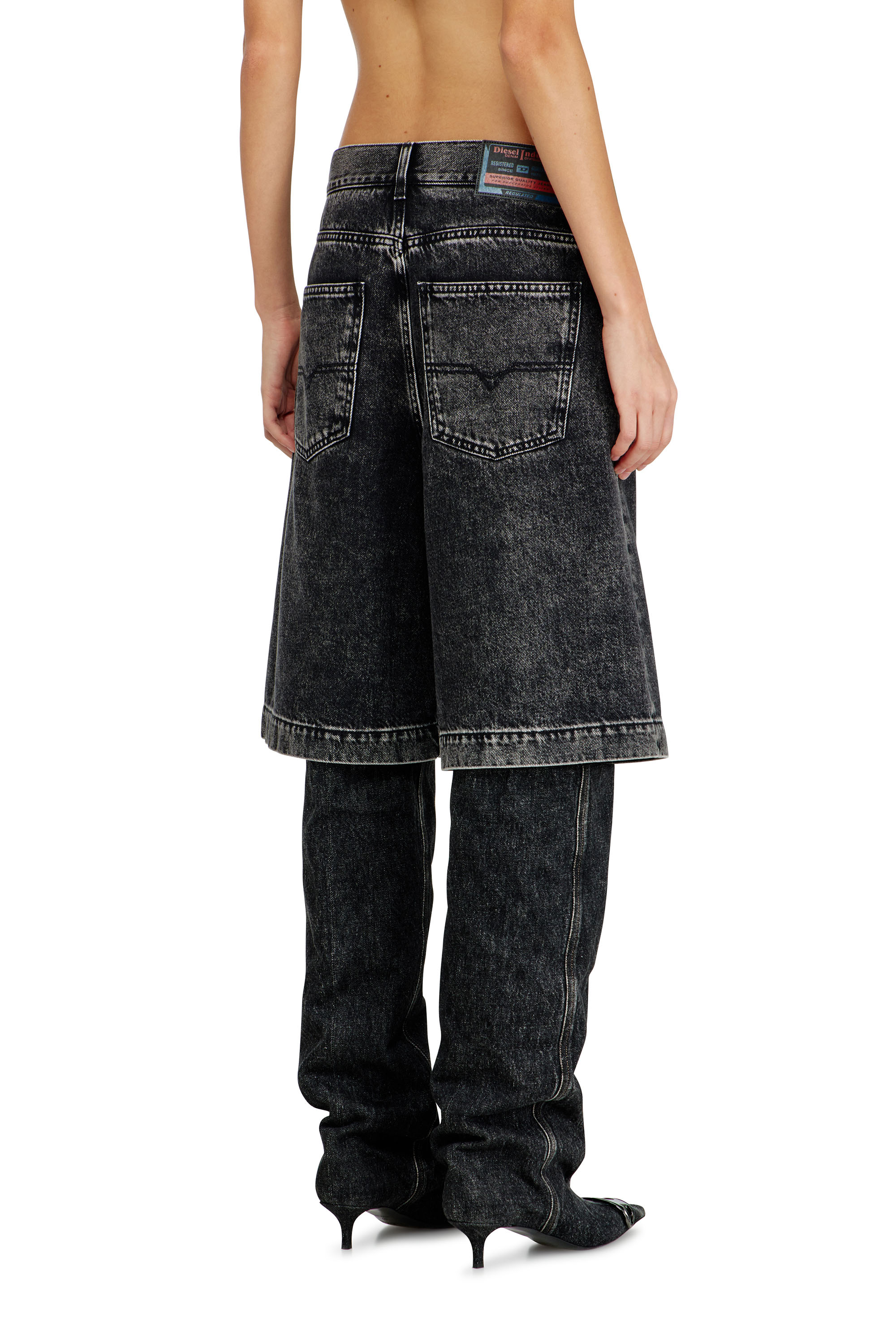 Diesel - DE-SIRE-SHORT-S2, Female's デニムショートパンツ in ダークグレー - 4