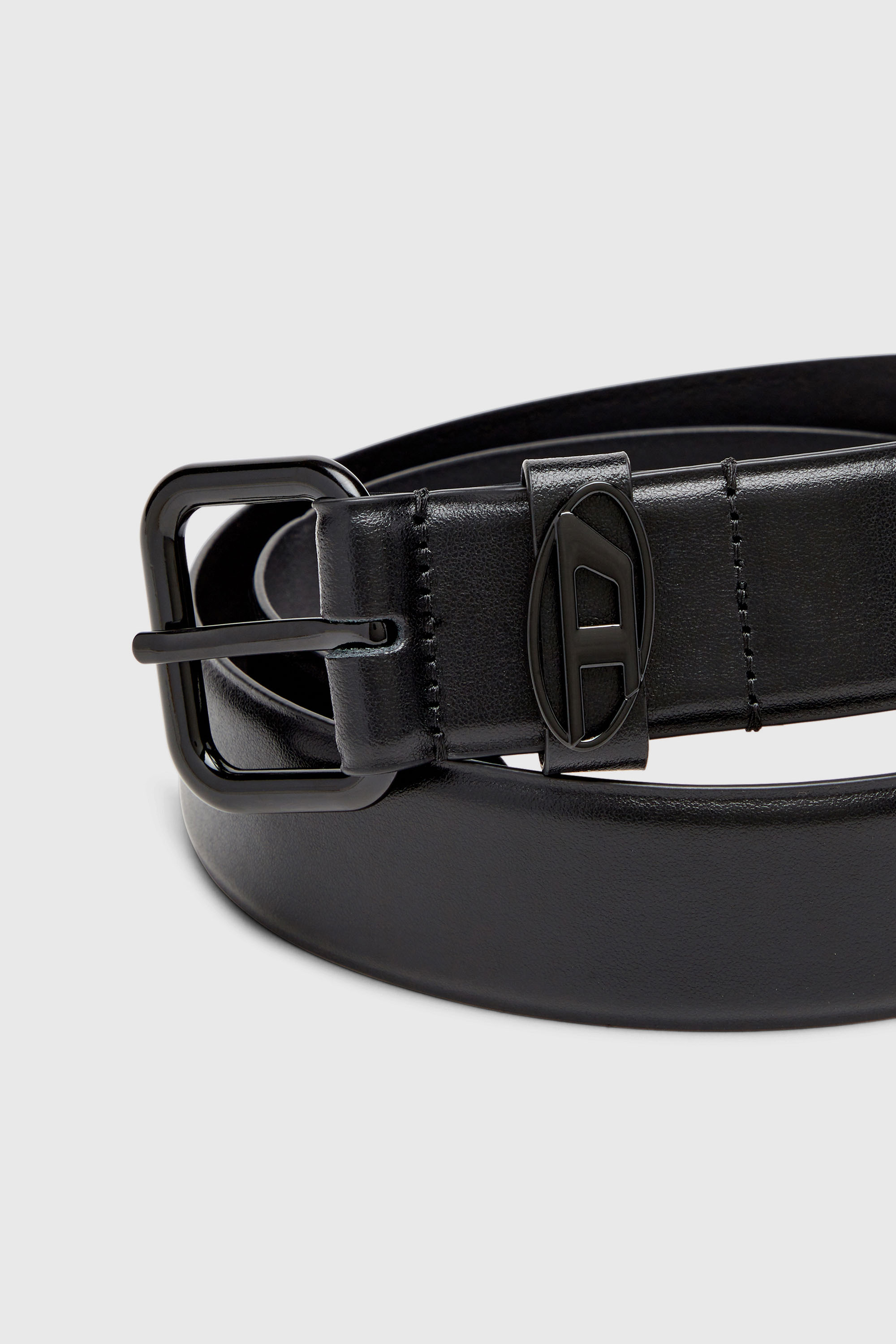 Diesel - B-1DR OVAL D LOOP, Unisex's 3.9cm logo-plaque embellished leather belt in ブラック - 3