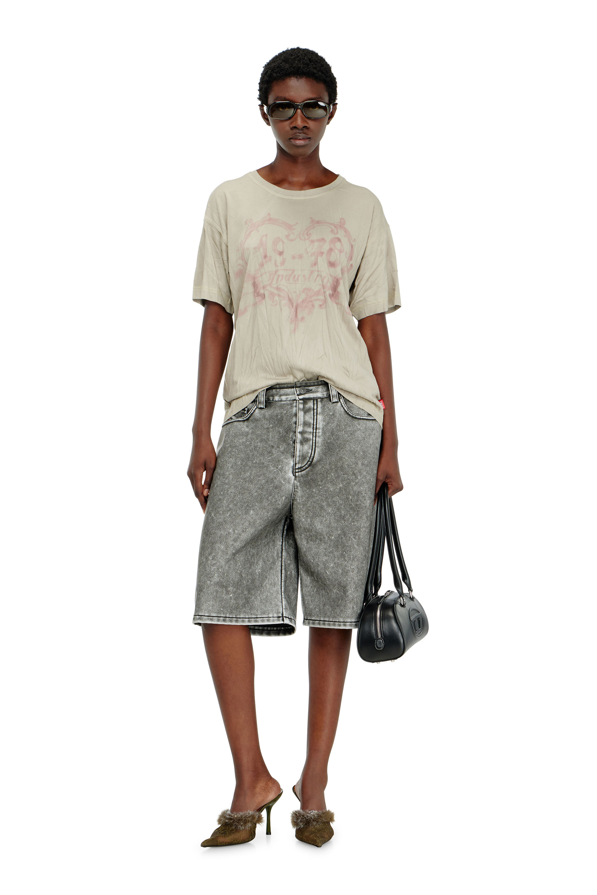 Diesel - T-NORMY-AA4, Female's Tシャツ in ベージュ/ピンク - 3
