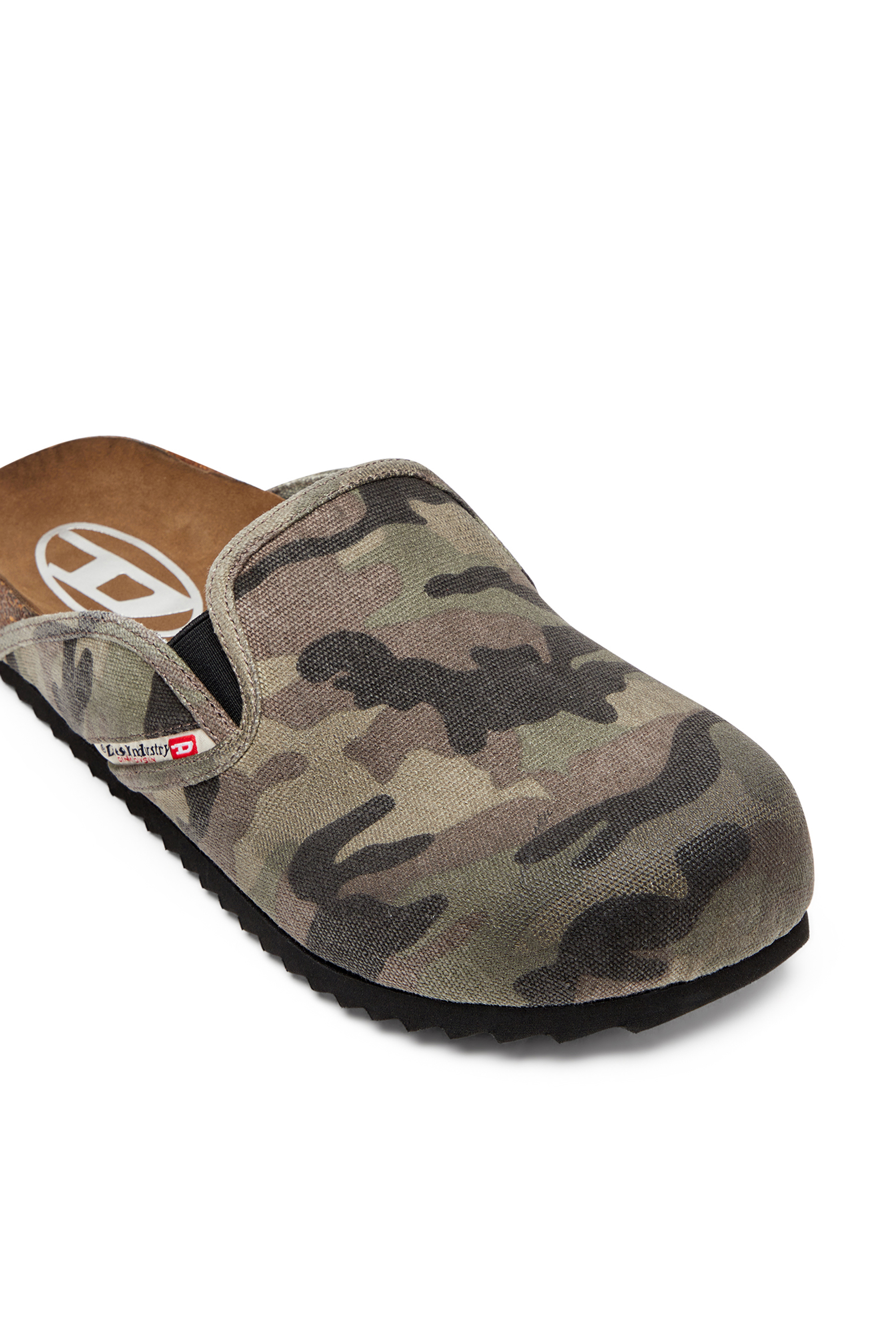 Diesel - D-WOODSTOCK SLIP-ON, Male's D-Woodstock-Camo-canvas mules in ミリタリーグリーン - 6