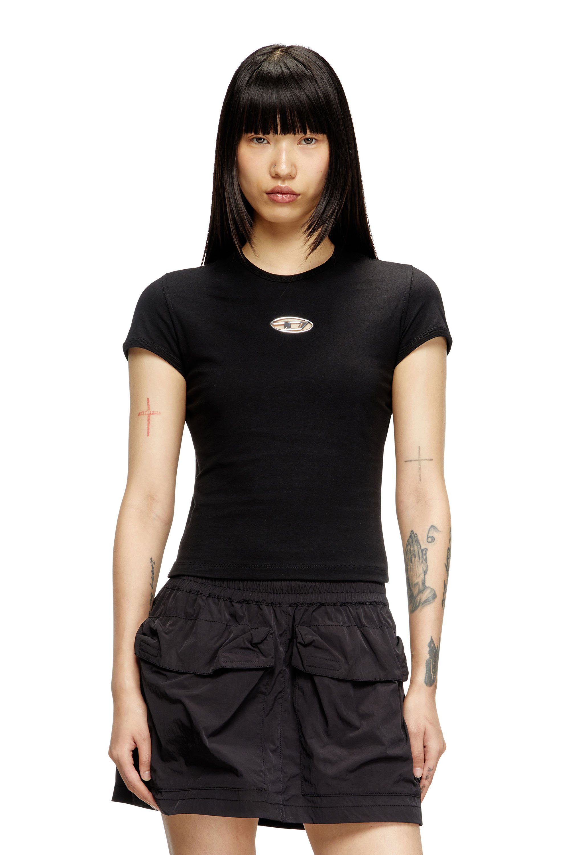 Diesel - T-UNCUTIE-LONG-OD-Q1, Female's Slim fit T-shirt with cut-out Oval D in ブラック - 1