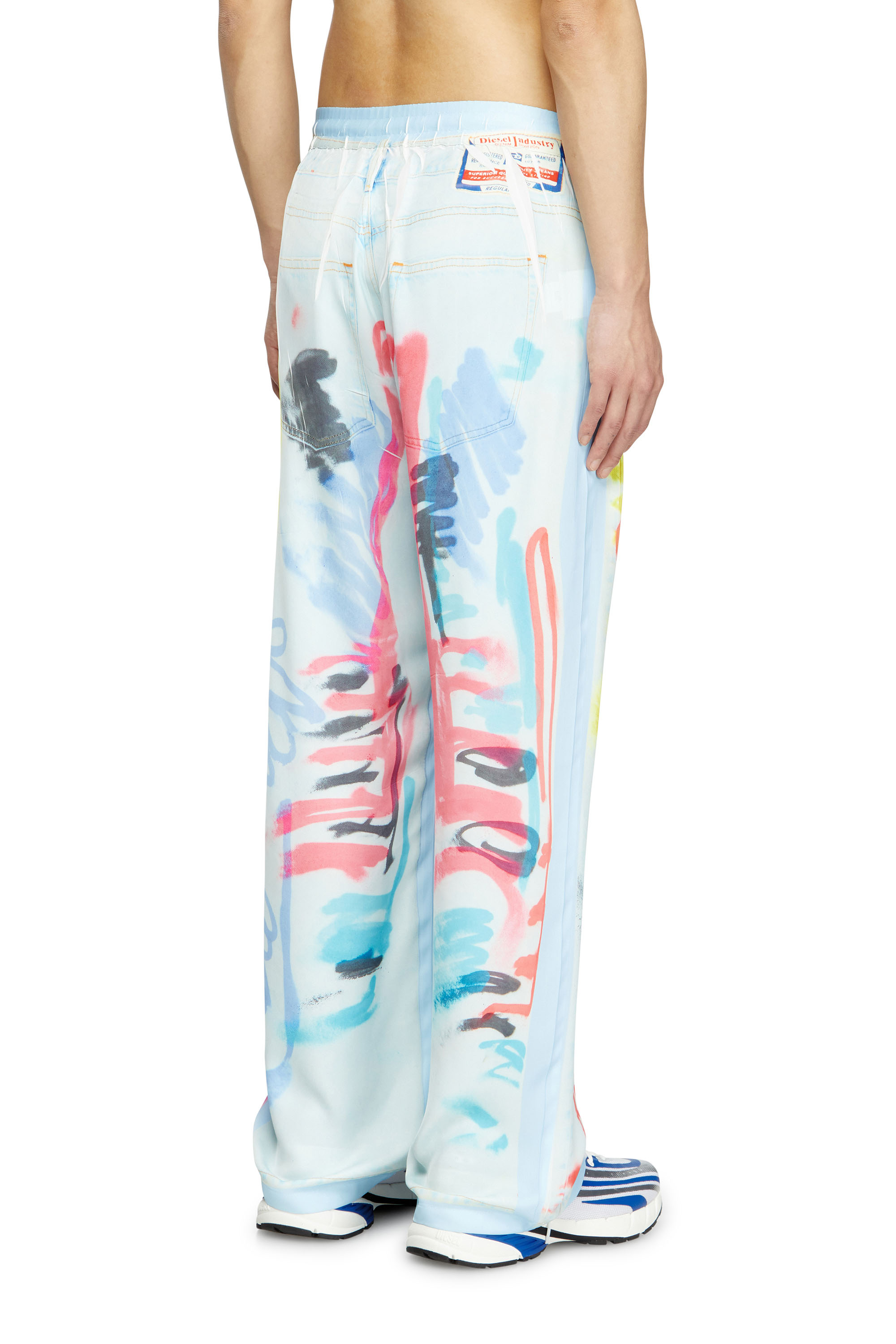 Diesel - P-AFTER-GRAFFITI-AFR, Unisex's Relaxed pant with graffiti print in ブルー/ホワイト - 4