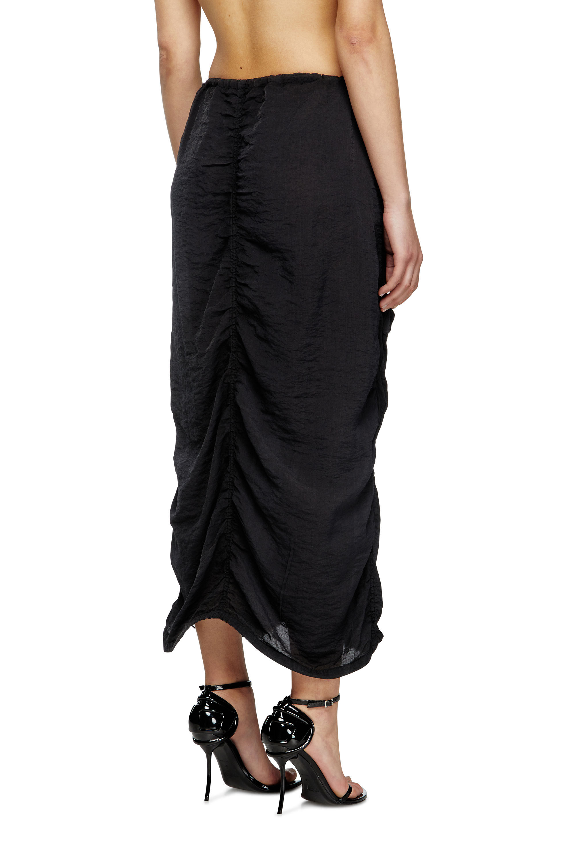 Diesel - O-RACLE, Female's Cargo midi skirt in treated viscose-nylon in ブラック - 4