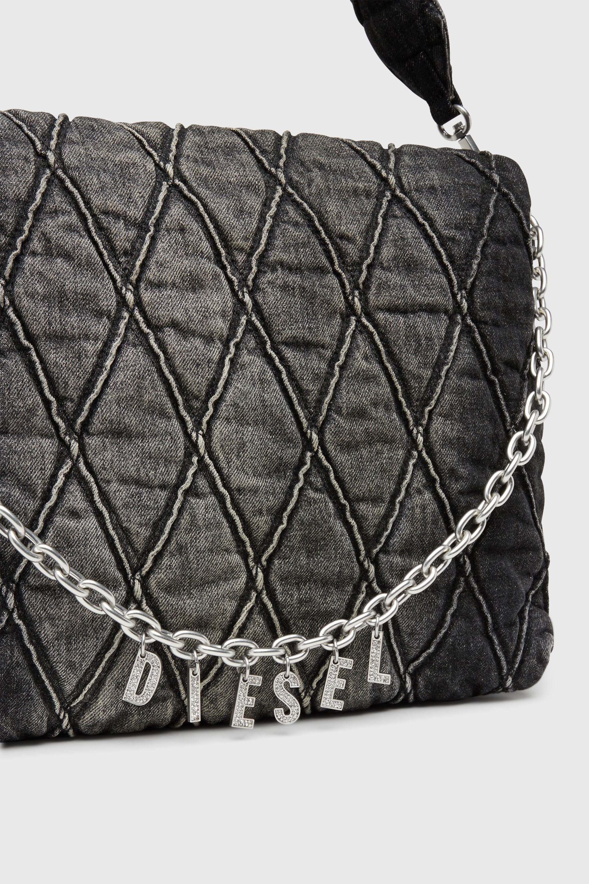 Diesel ウィメンズ バッグ Charm-D Shoulder L bag キルト デニム