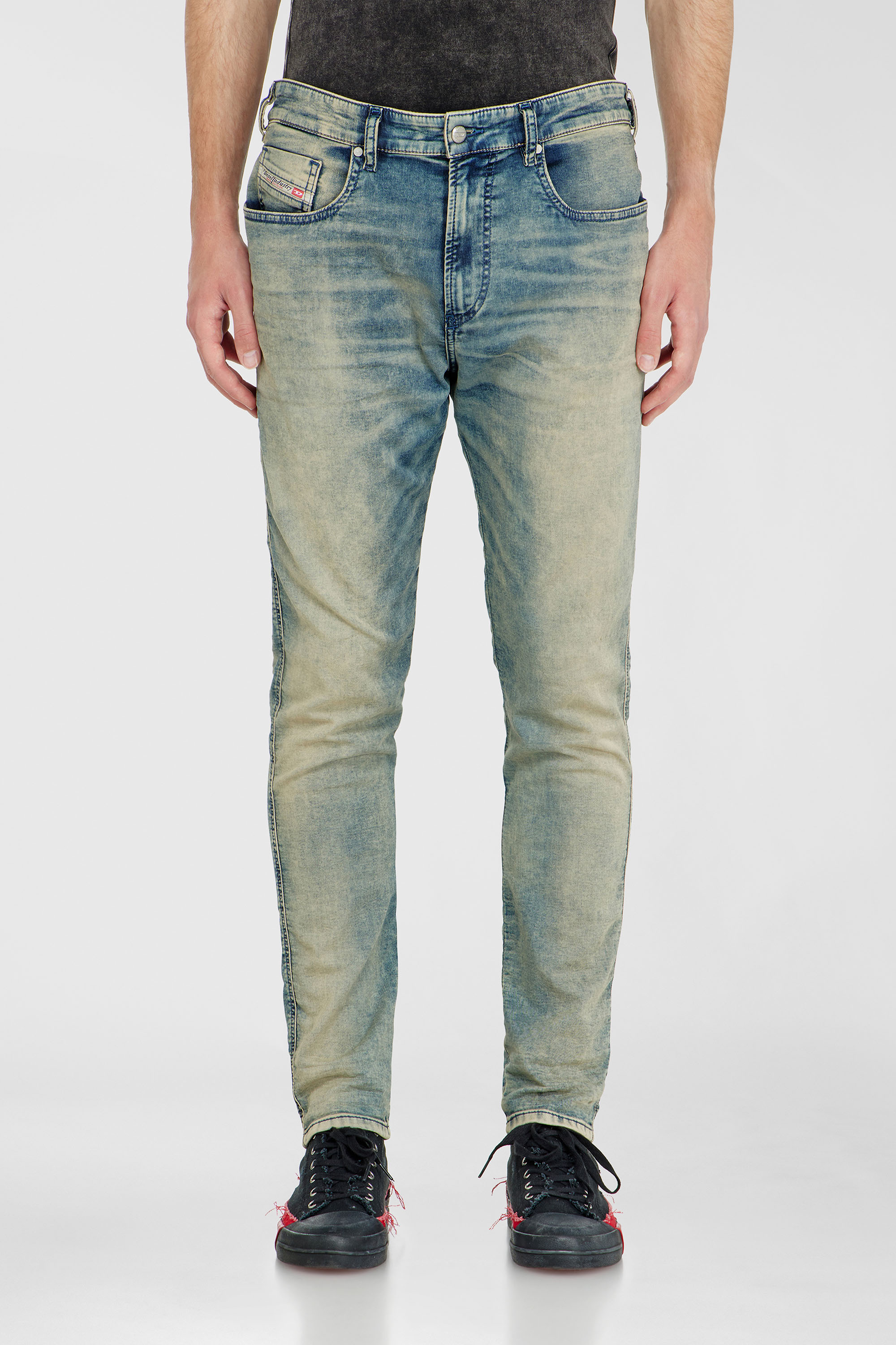 Diesel - Male's Slim 2062 D-Strukt Joggjeans&reg; 09P60, ミディアムブルー - 2