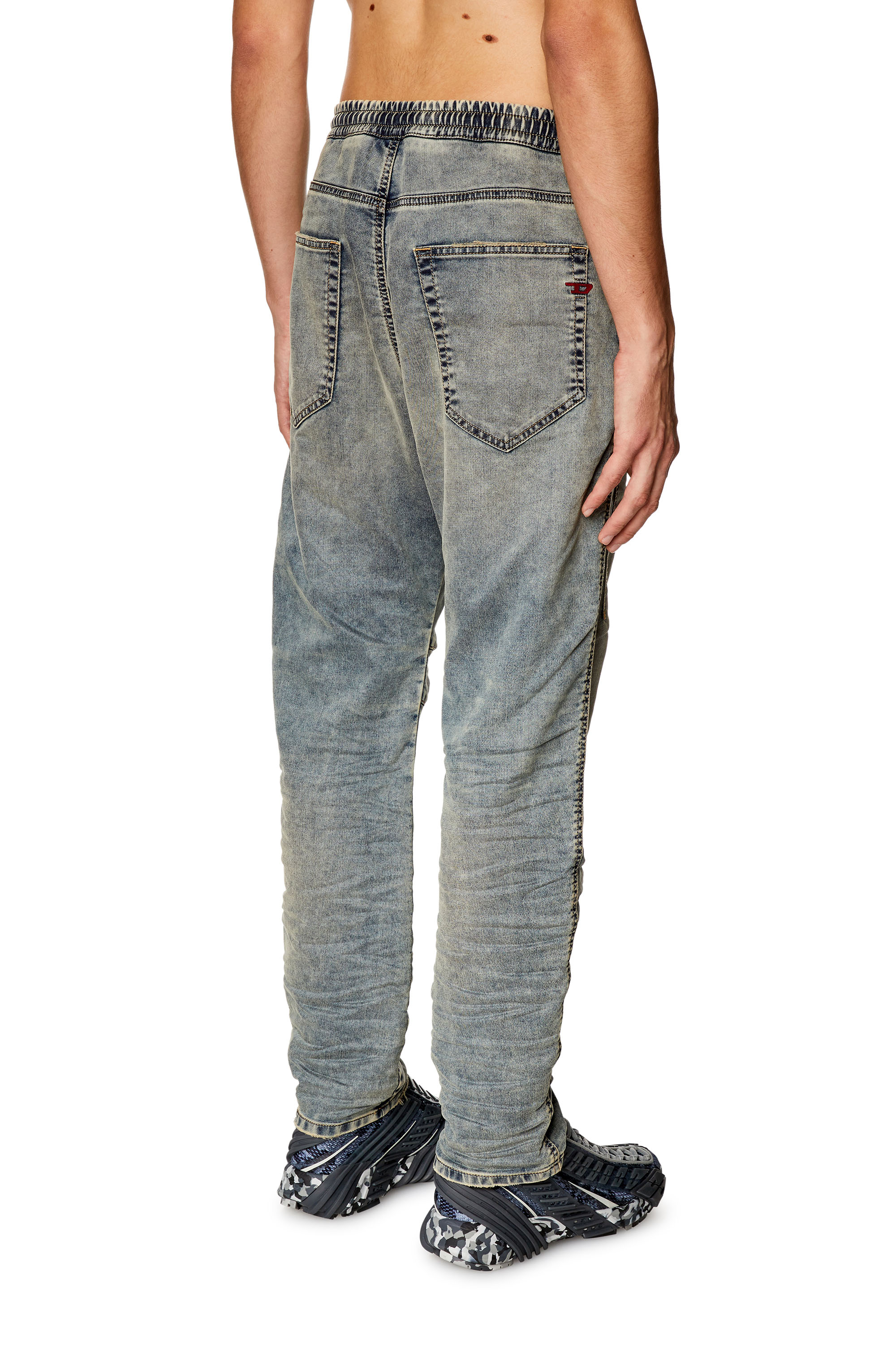 Diesel - Tapered 2040 D-Amage Joggjeans® 068JW, ミディアムブルー - Image 3