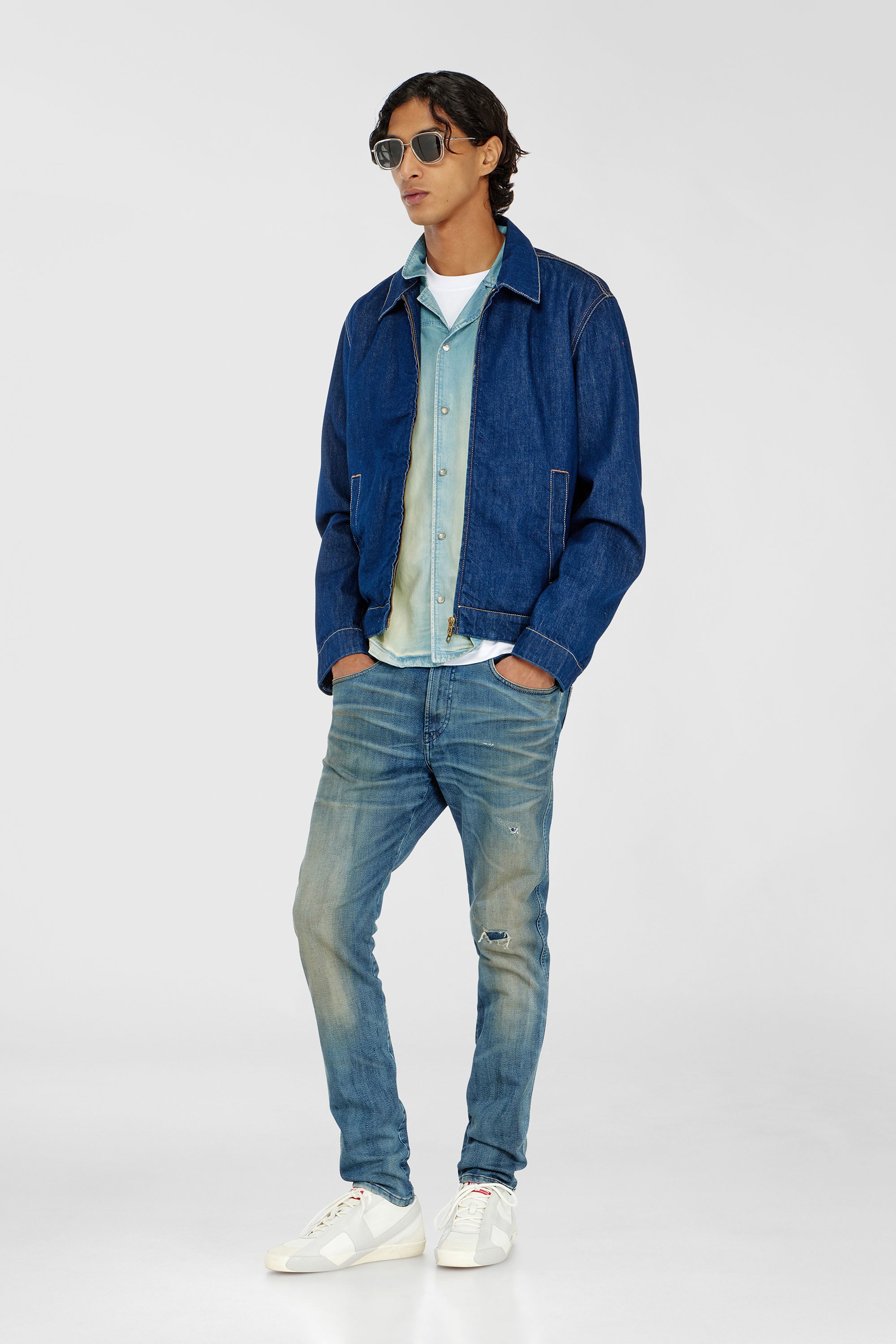 Diesel - Male's Slim 2062 D-Strukt Joggjeans&reg; 09P98, ミディアムブルー - 1