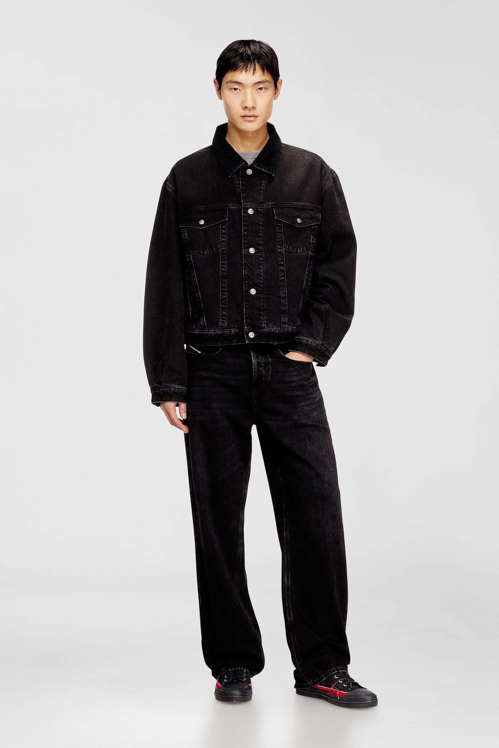 Diesel - D-RANGER-T, Unisex's デニムジャケット in ブラック - 1