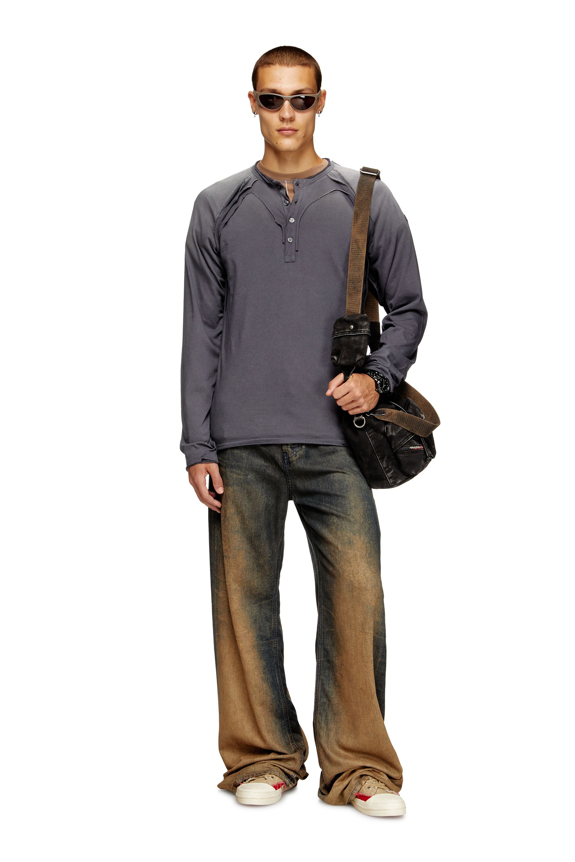 Diesel - T-RAWGY, Male's Long-sleeve T-shirt with peel-off effect in グレー - 2