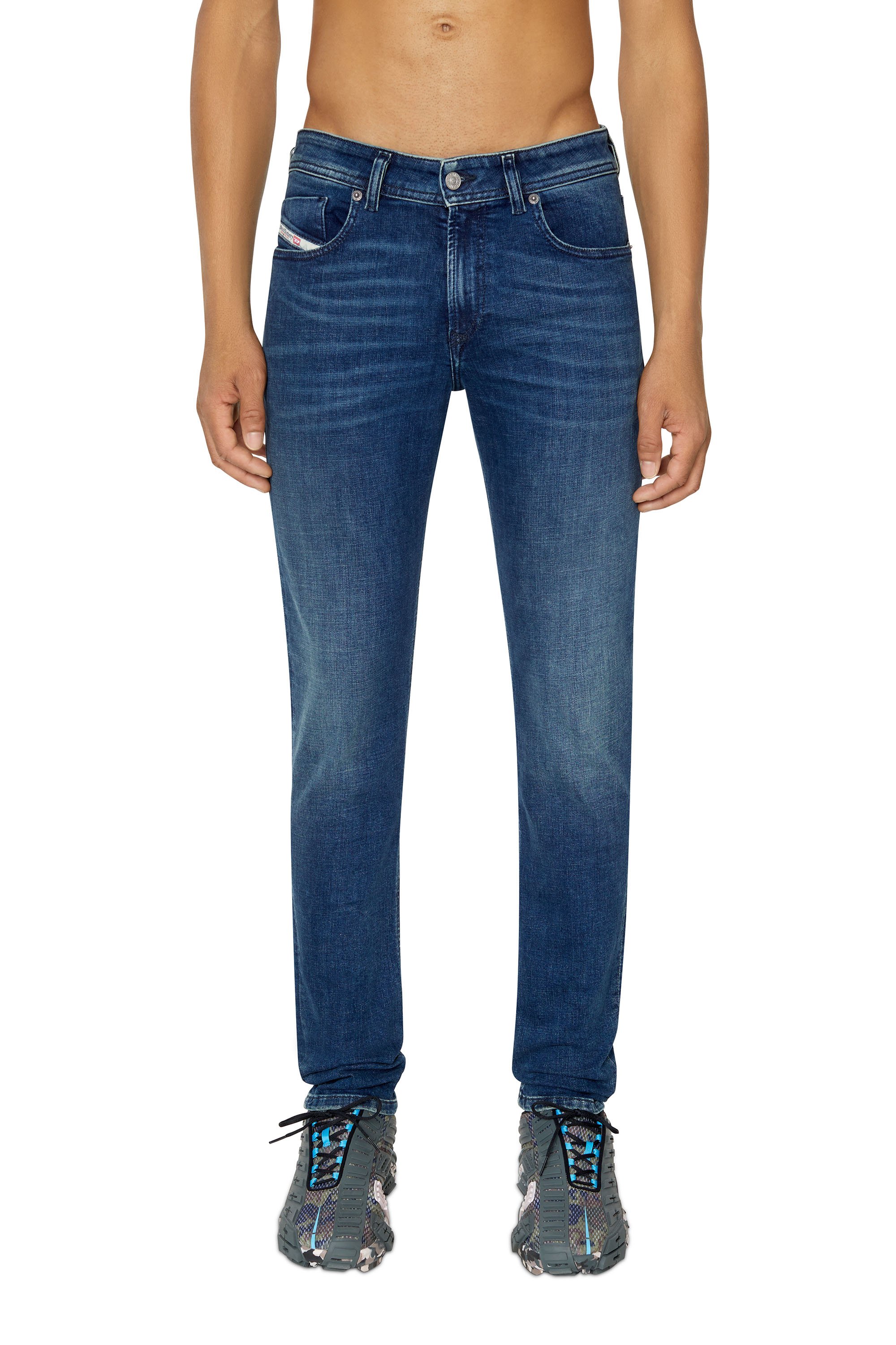 1979 SLEENKER 09B98(MEN): スキニーデニム |ディーゼル(DIESEL ...