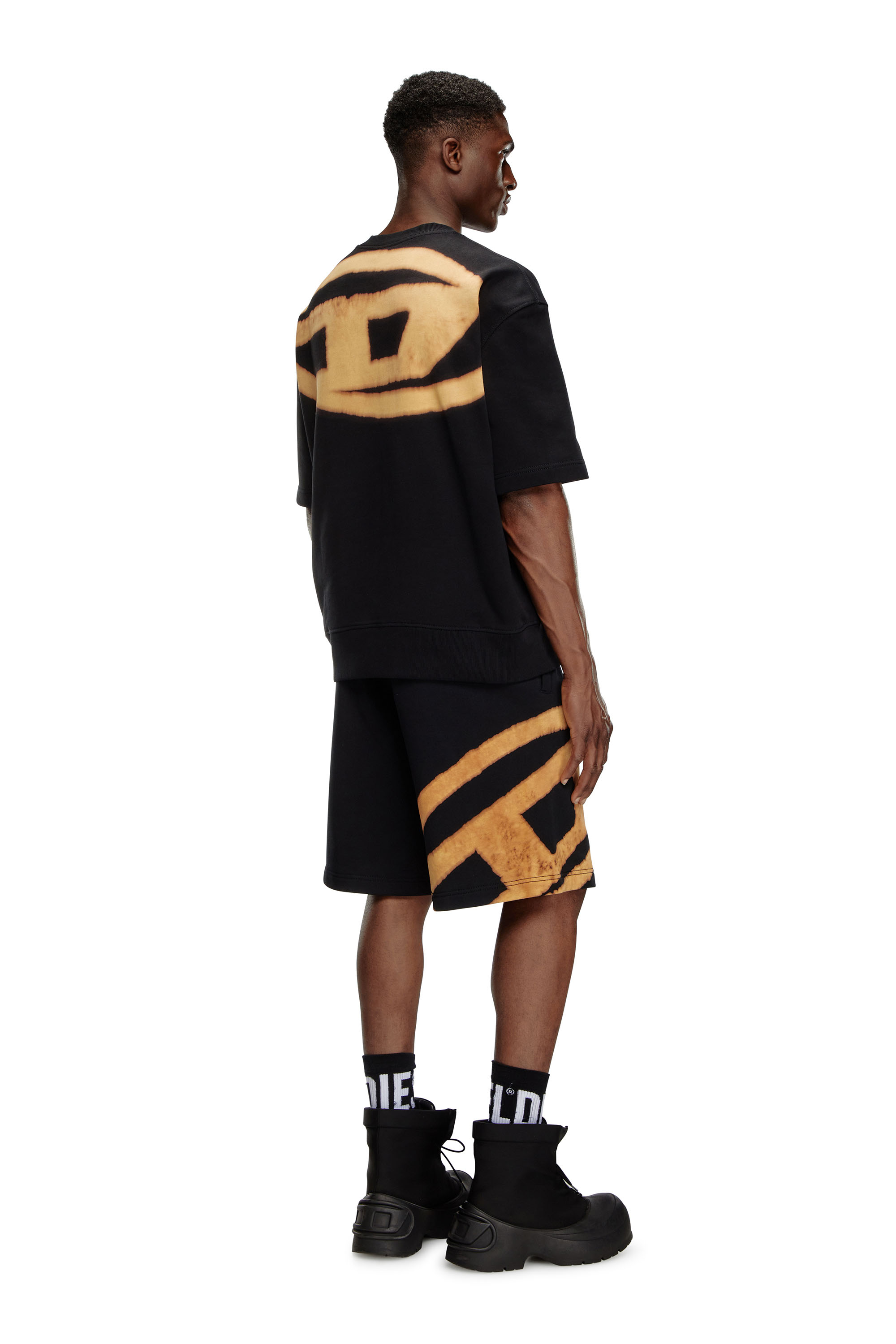 Diesel - S-COOLING-Q1, Male's Baggy T-shirt with fiery Oval D print in ブラック/オレンジ - 2
