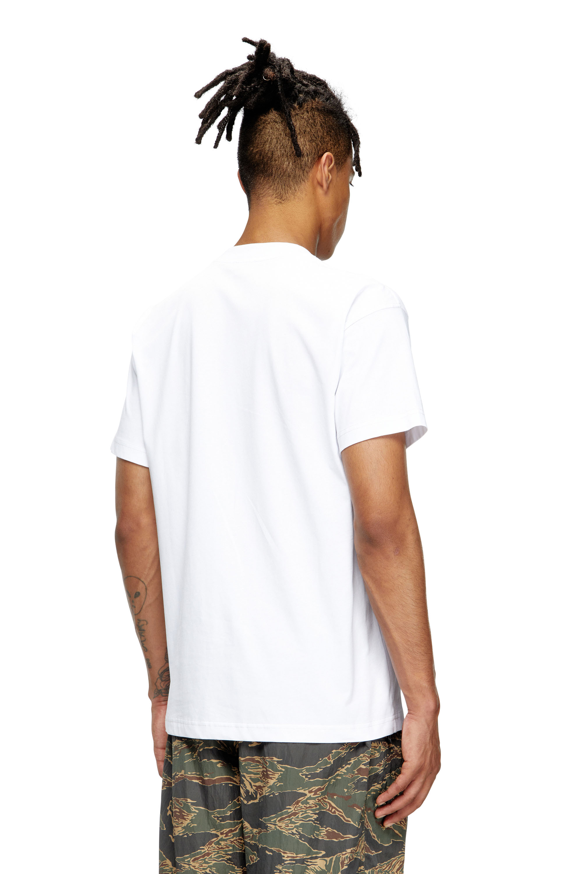 Diesel - T-NORM-T11, Male's T-shirt with Oval D logo in ホワイト - 4