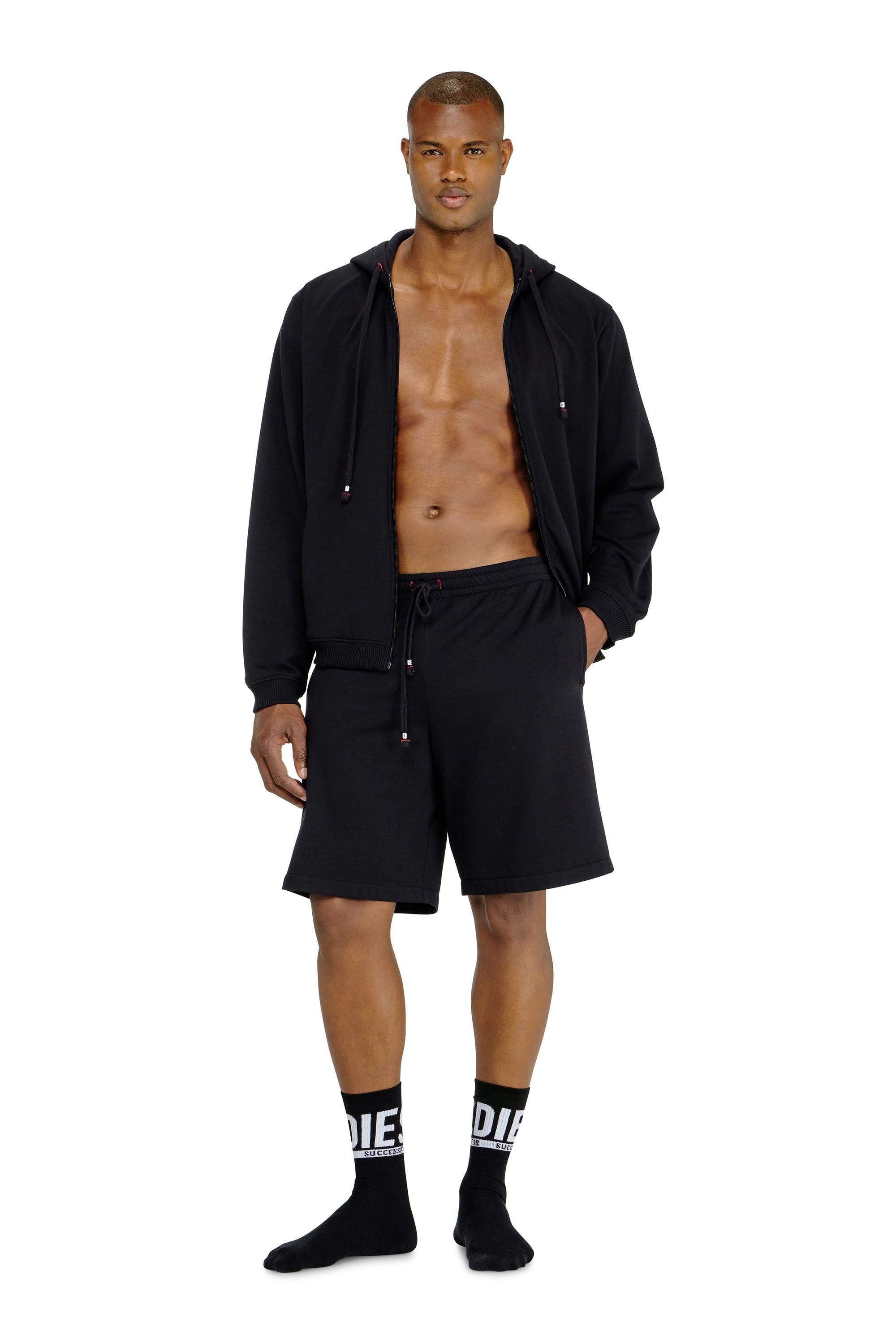 Diesel - LUCAS-D-CORE, Male's ショートパンツ in ブラック - 2