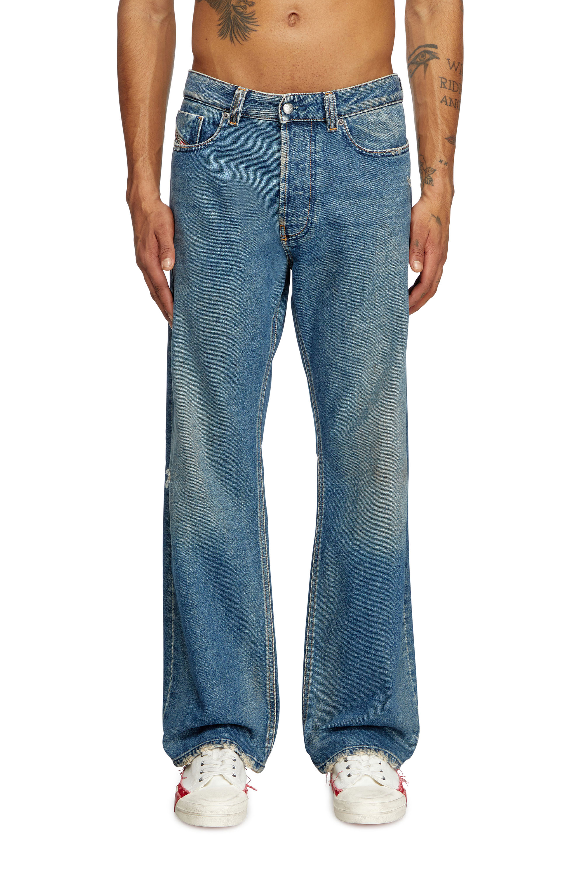 Diesel - Male's Relaxed Jeans 1980 D-Eeper 09J79, ミディアムブルー - 1