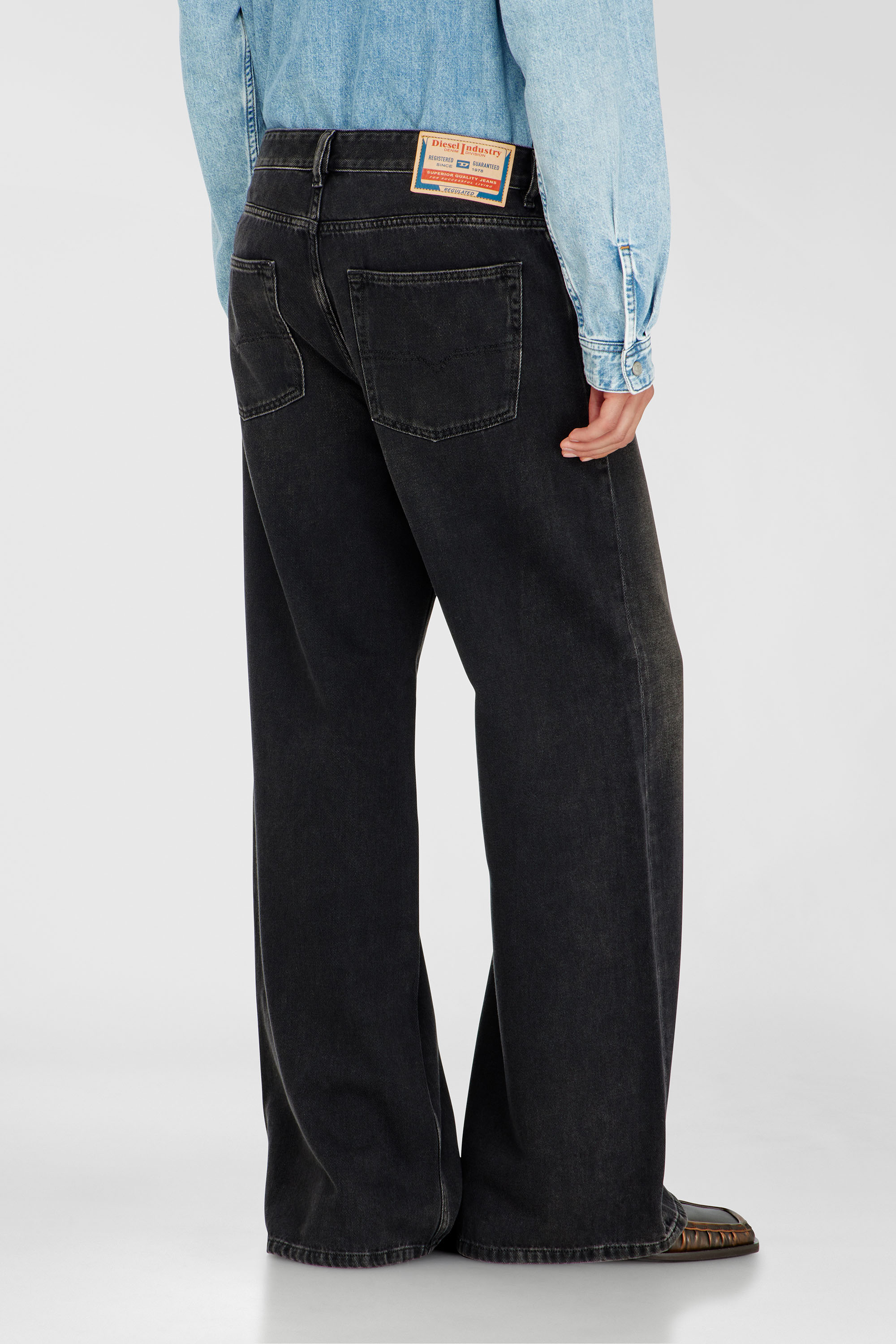 Diesel - Male's Relaxed Jeans D-Rise 09J96, ブラック/ダークグレー - 6