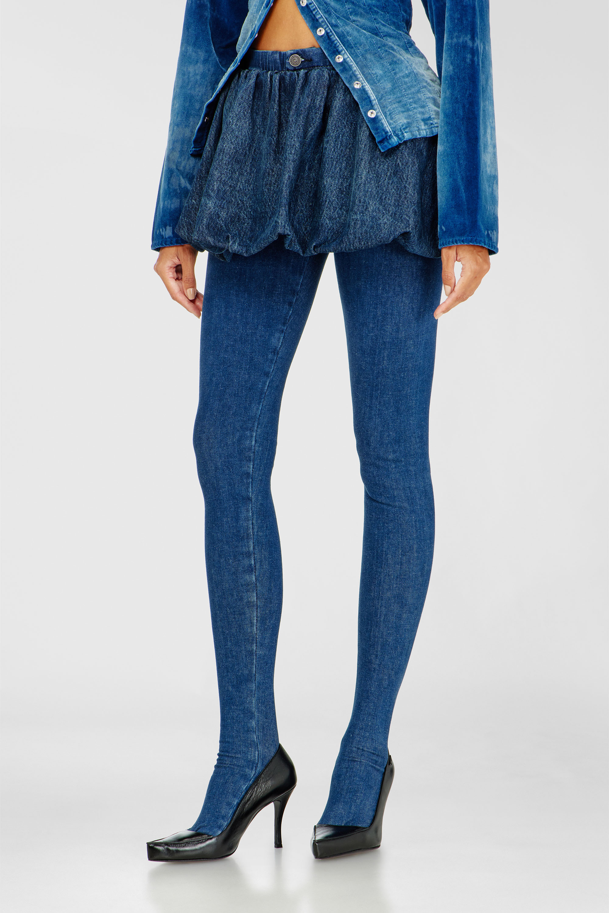 Diesel - DE-MUJ-FSJ2, Female's Short bubble skirt in denim in ダークブルー - 1