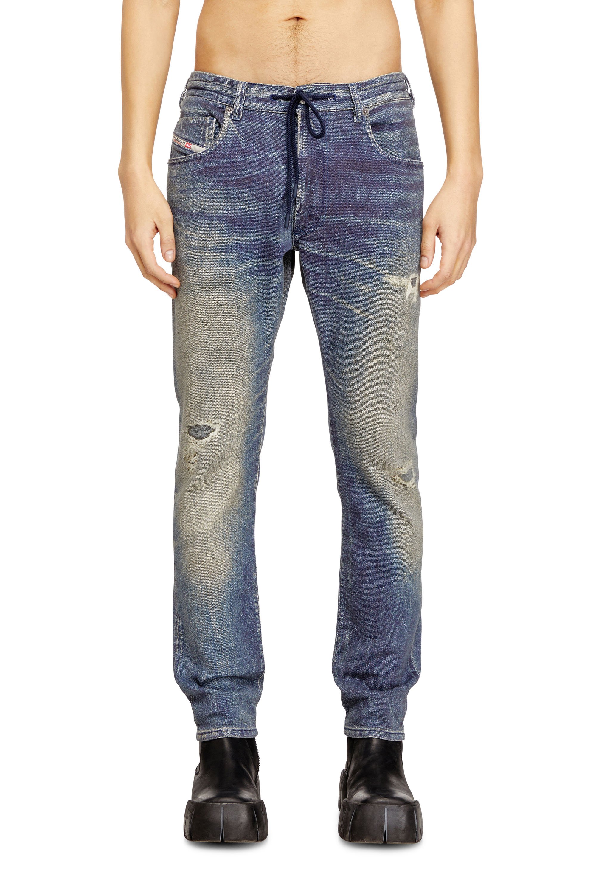 Diesel - Male's Regular 2032 D-Krooley Joggjeans&reg; 068UT, ミディアムブルー - 1