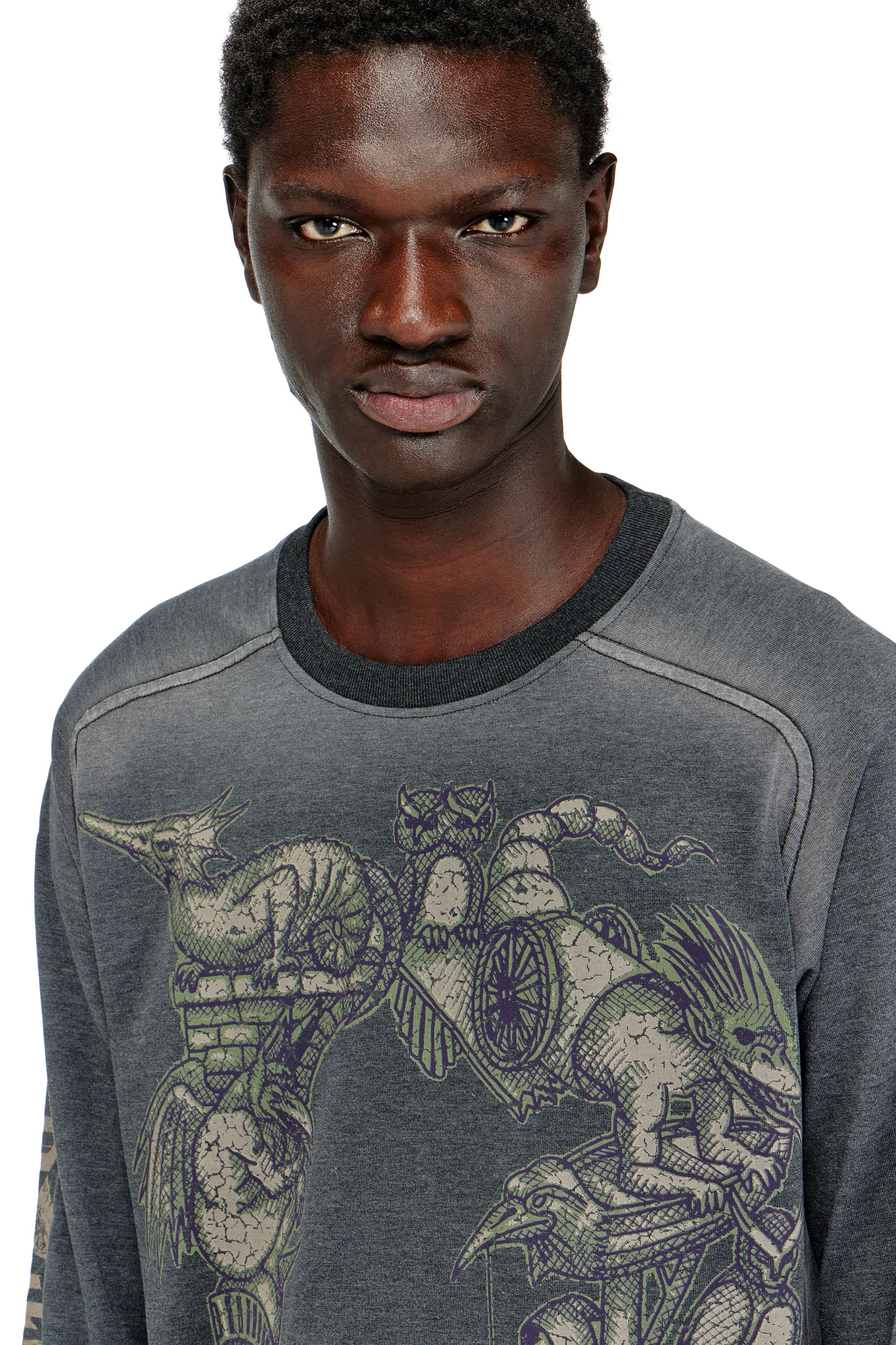 T-JORI-A Long-sleeve T-shirt with graphic motif｜ブラック｜メンズ