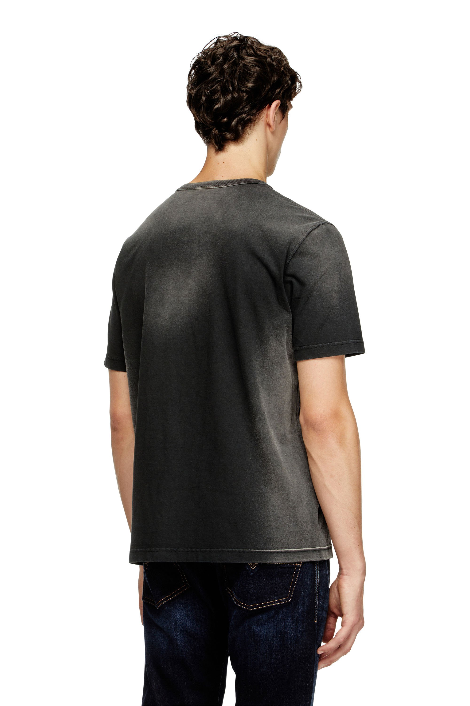 Diesel - T-ADJUST-Q8, Male's Faded T-shirt with cut-out Oval D logo in ブラック - 4