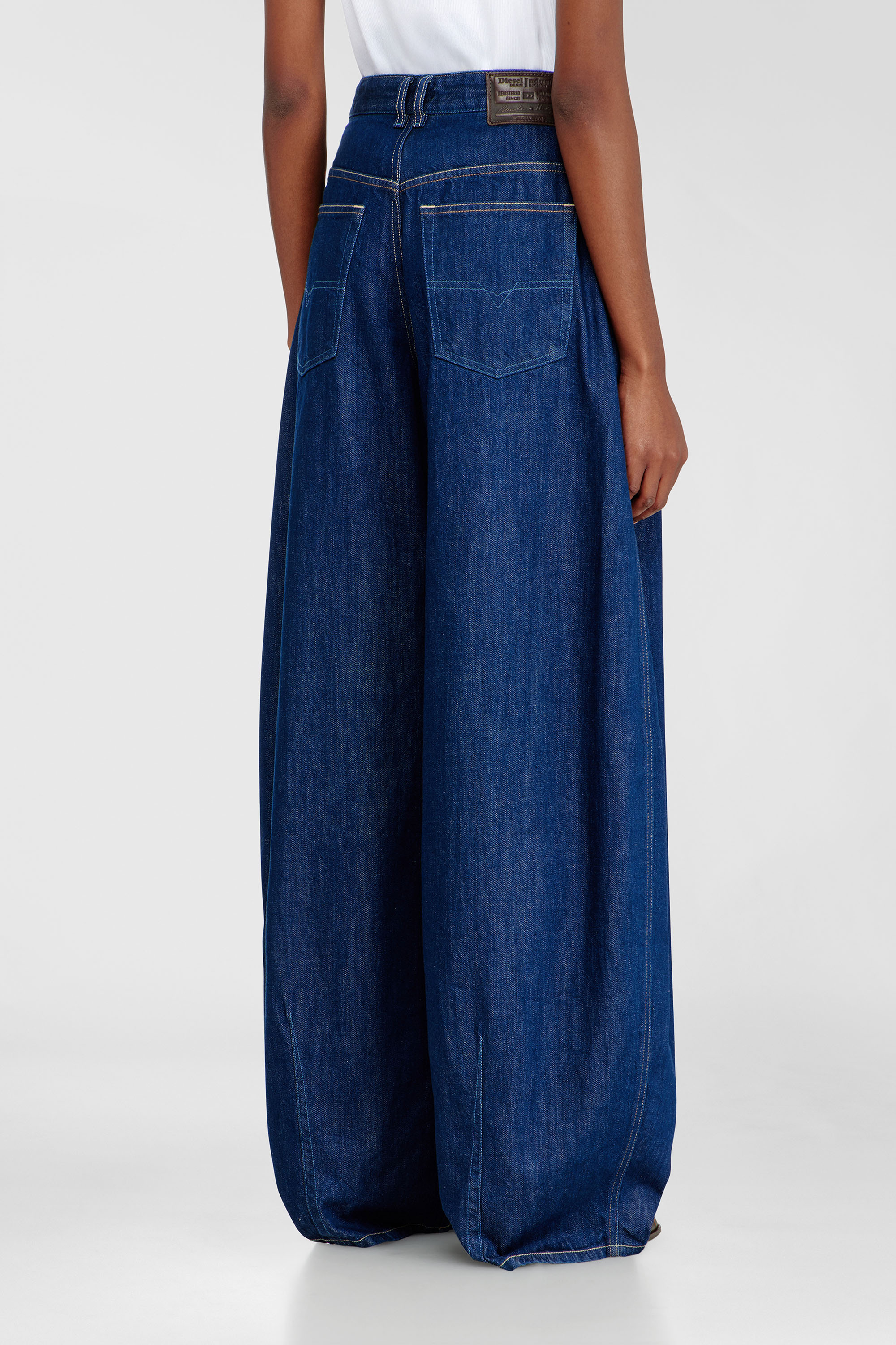 Diesel - Female's Relaxed Jeans 1987 D-Khelz 09Q09, ダークブルー - 5