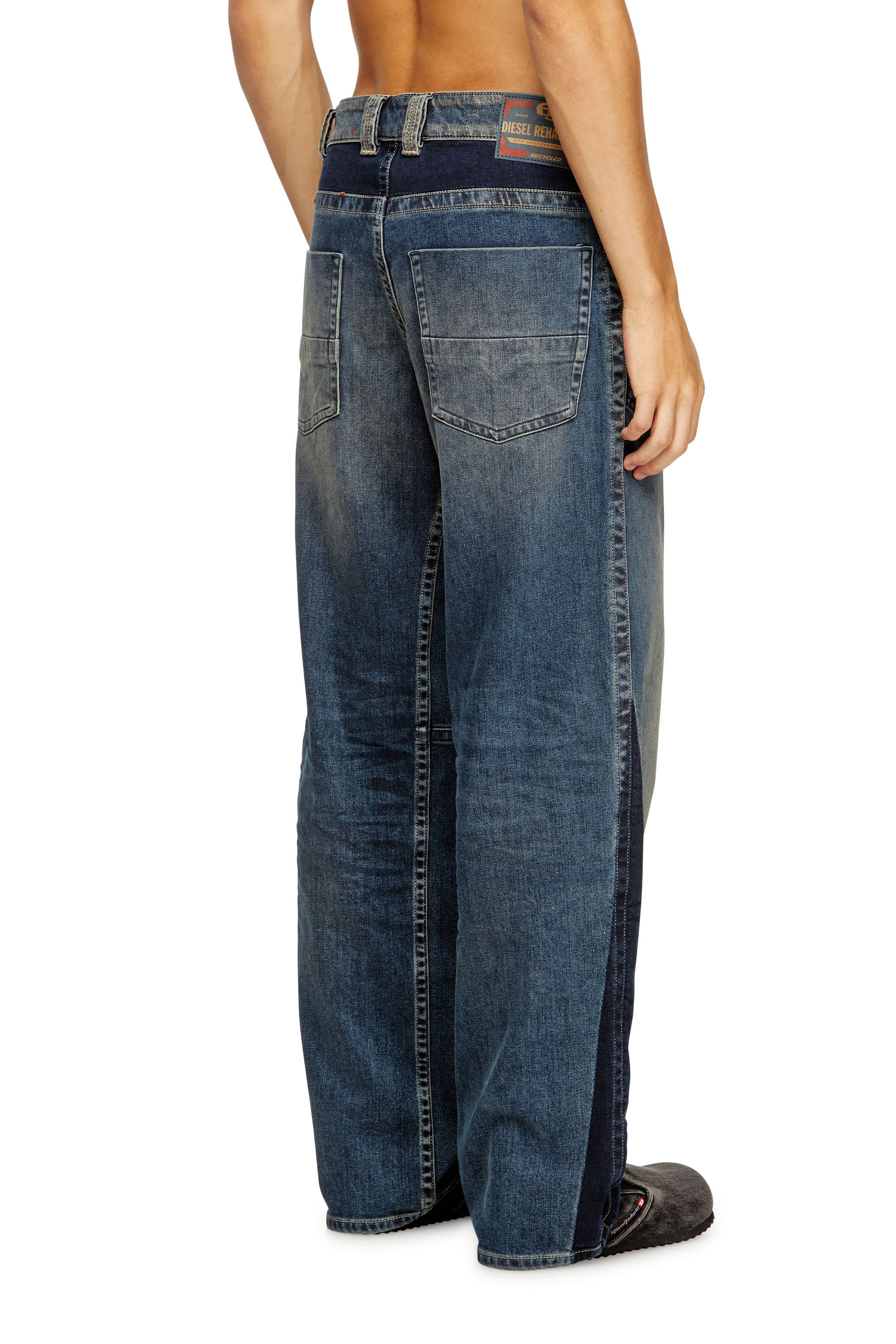 Diesel - Male's Relaxed Jeans 2001 D-Macro 09J06, ミディアムブルー - 4