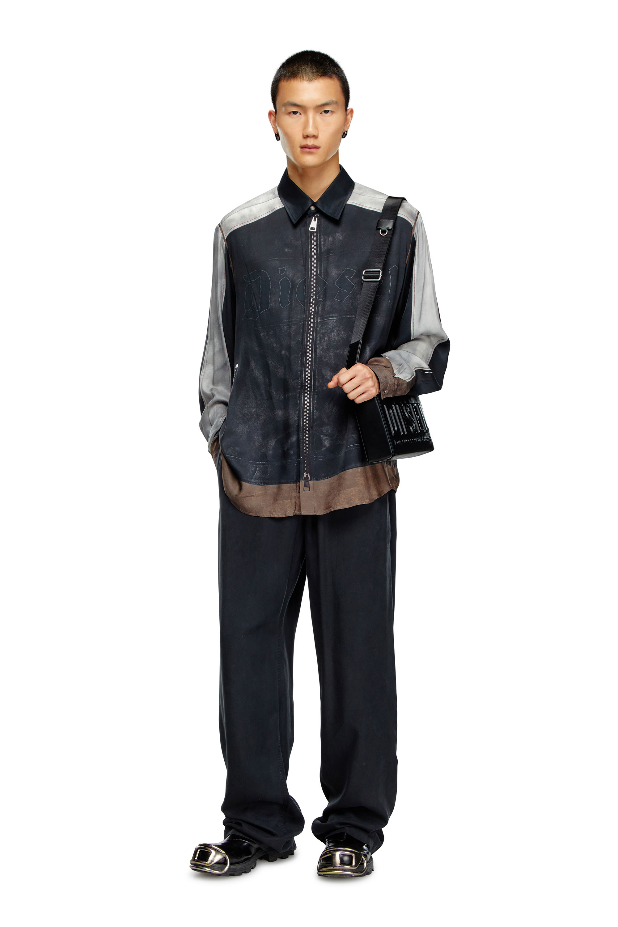 Diesel - P-DREYER-C, Male's Drawstring pants in faded twill in ブラック - 3