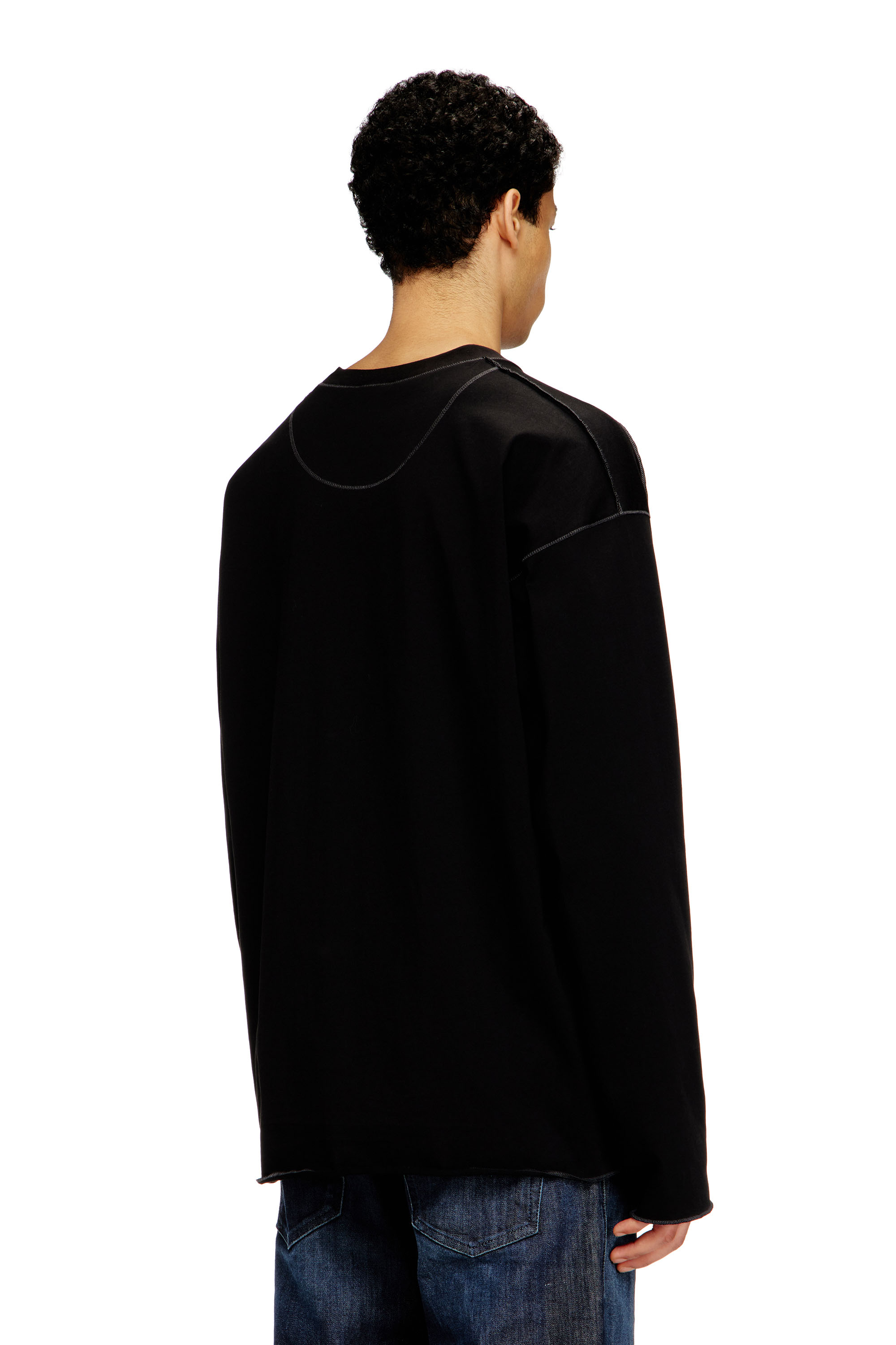 Diesel - T-CRAHOR-BOXT-LS-T1, Male's 長袖Tシャツ in ブラック - 4