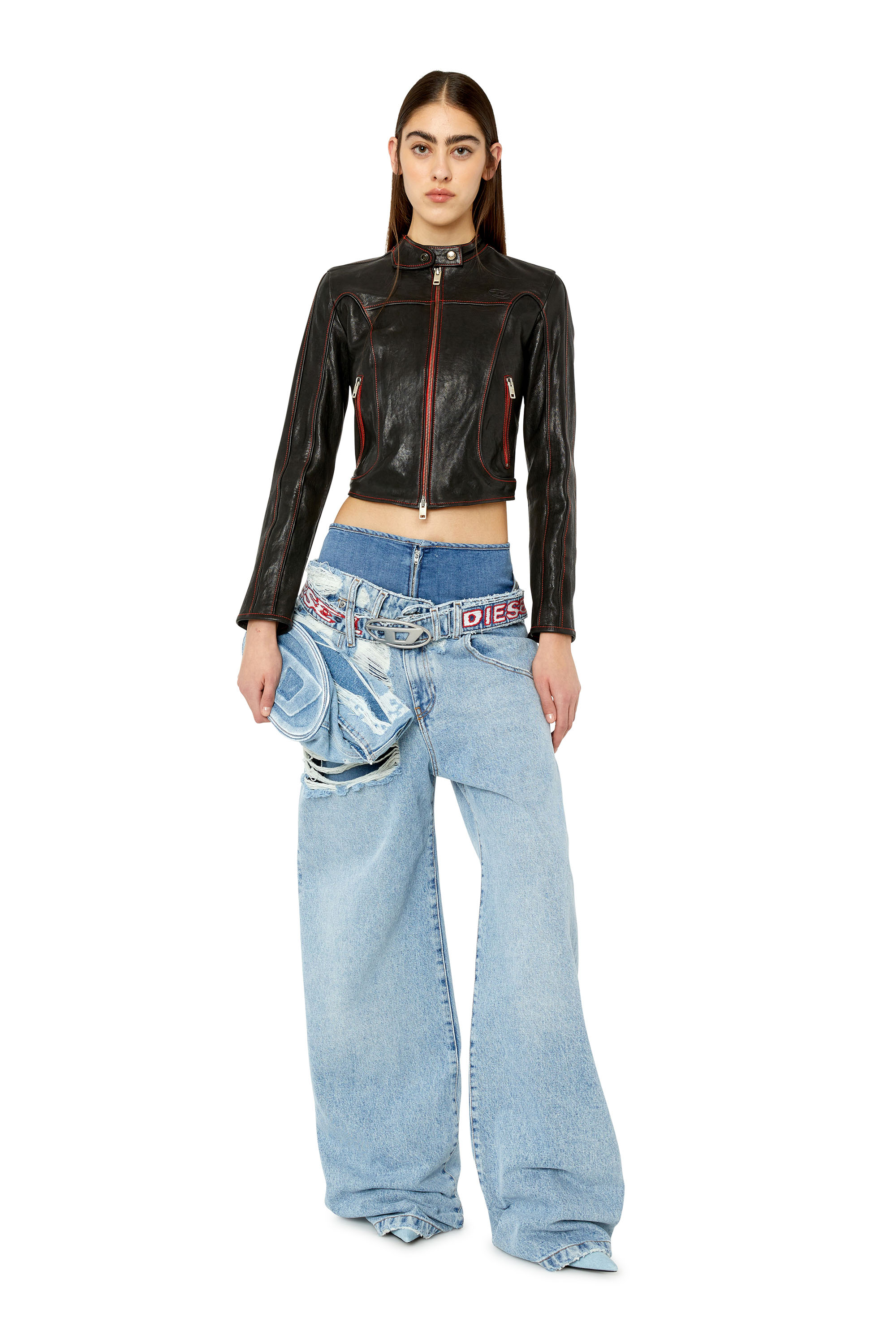 Diesel - Boyfriend Jeans D-Illin 0EMAG, Female's SS23  デニム ボーイフレンド ルーズ ベルト in ライトブルー - 1