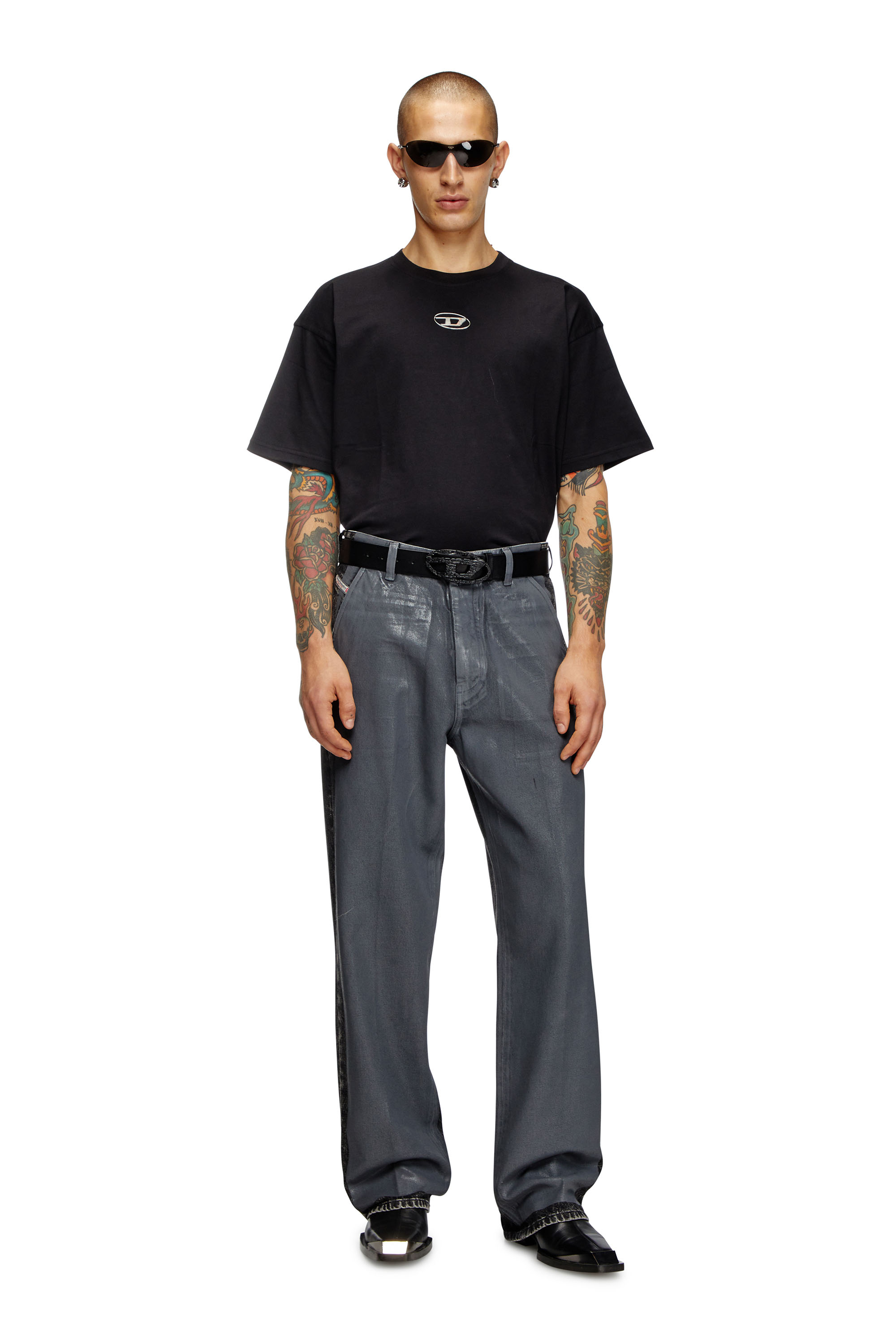 Diesel - T-BOXT-S5, Male's Crew neck T-shirt with Oval D logo in ブラック - 2