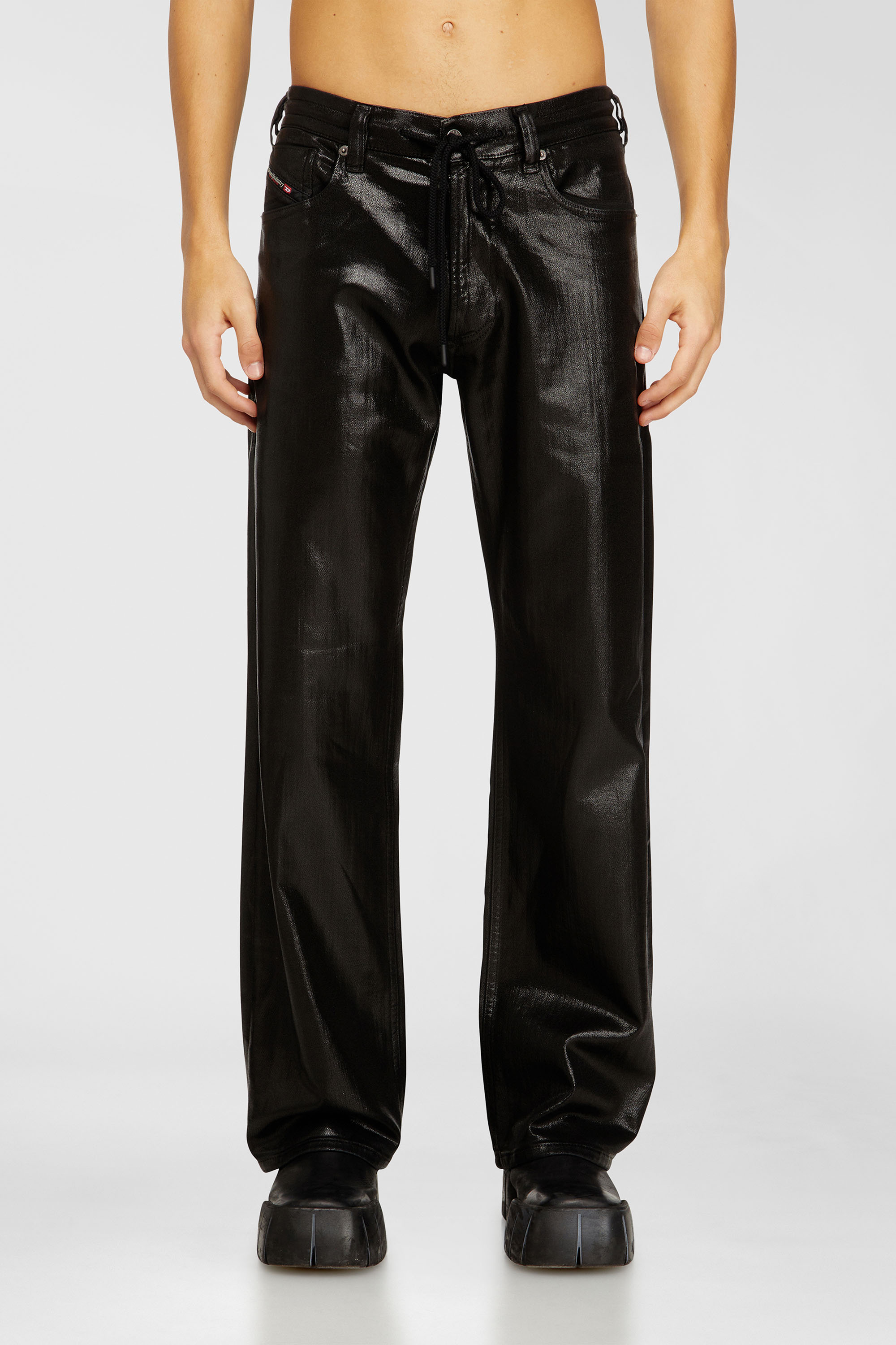 Diesel - Male's Relaxed 2080 D-Reel Joggjeans&reg; 068VD, ブラック/ダークグレー - 3