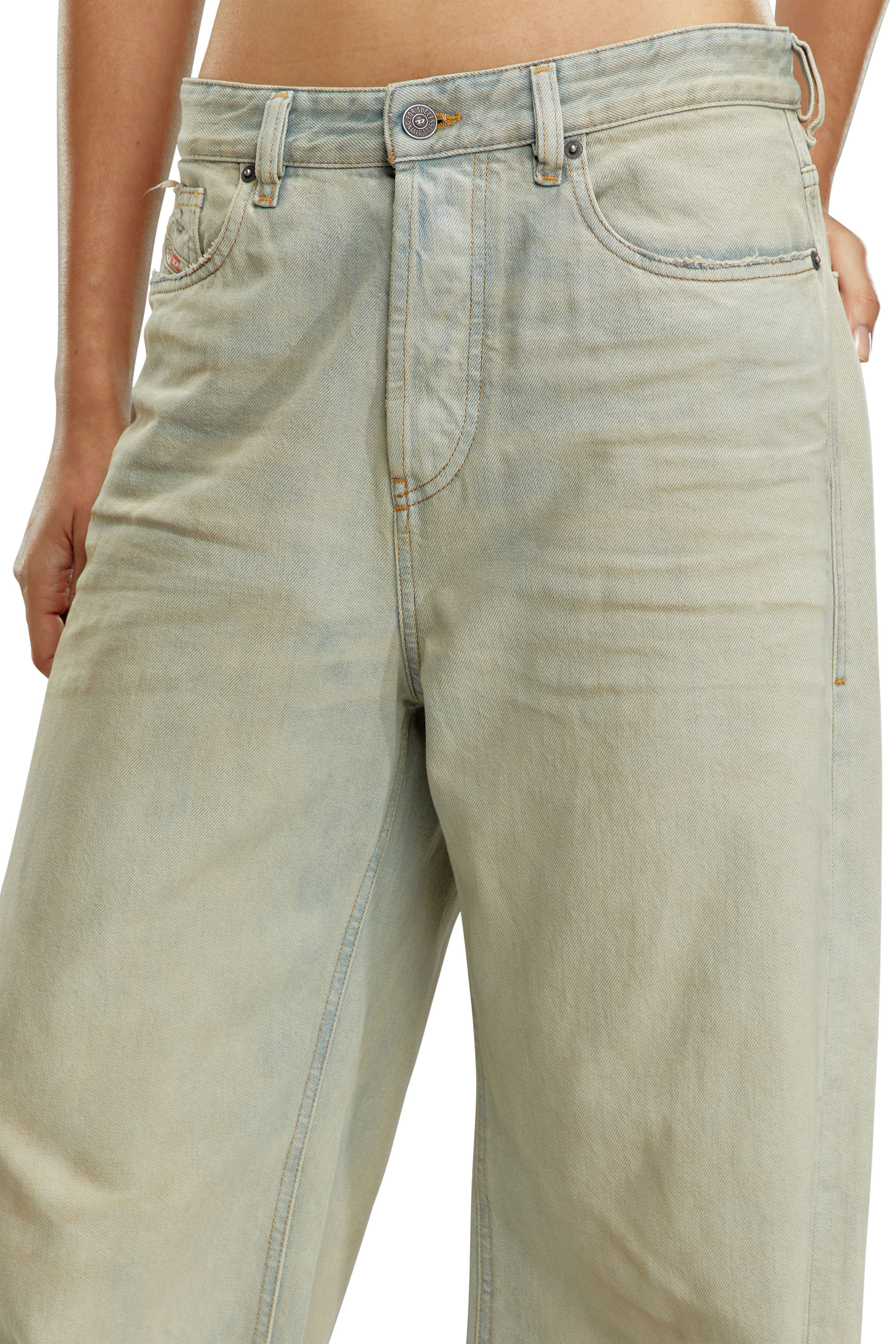 Diesel - Female's Relaxed Jeans 1996 D-Sire 09H60, ライトブルー - 5