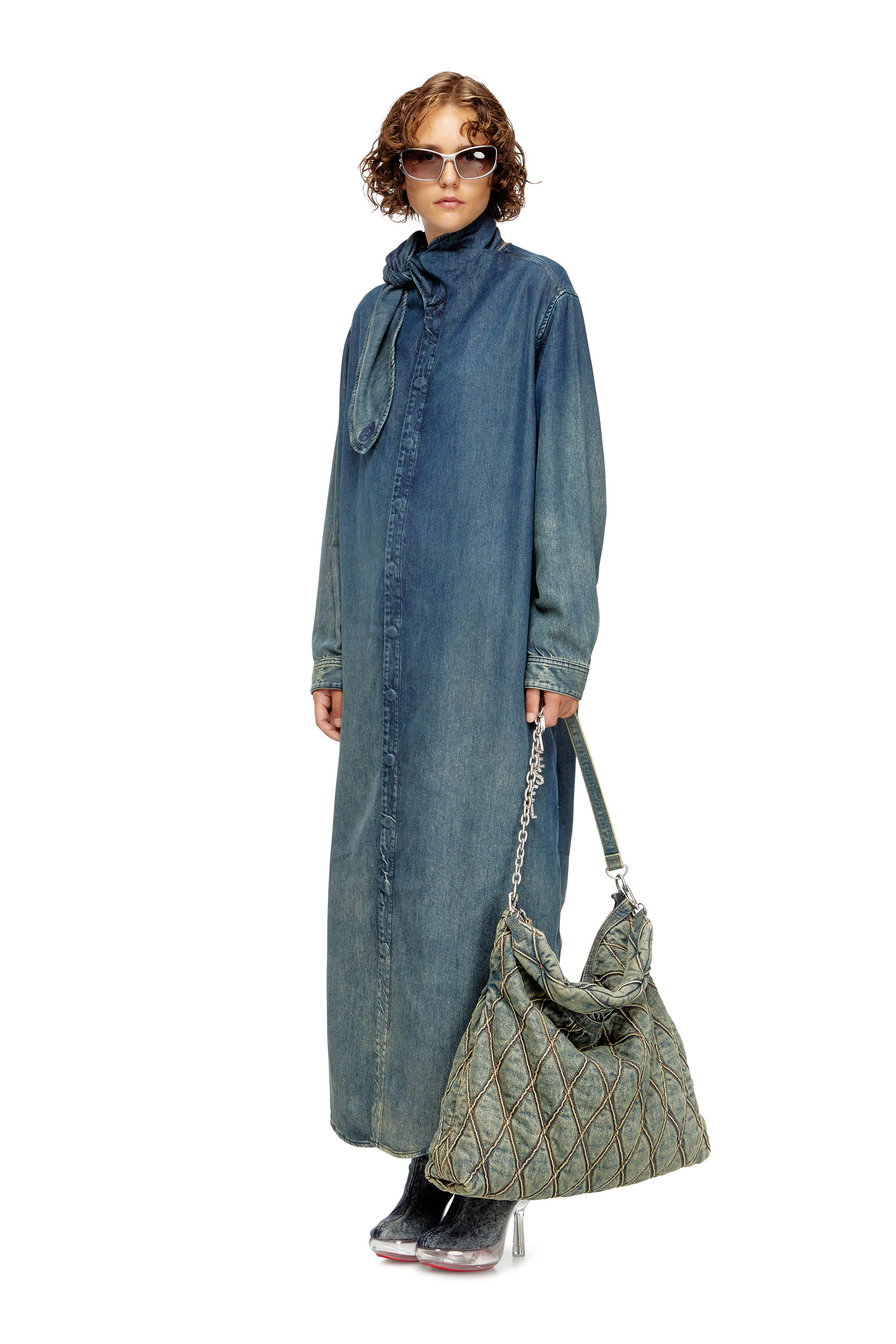 Diesel - DE-BARBARA-S, Female's Long shirt dress in fluid denim in ミディアムブルー - 1