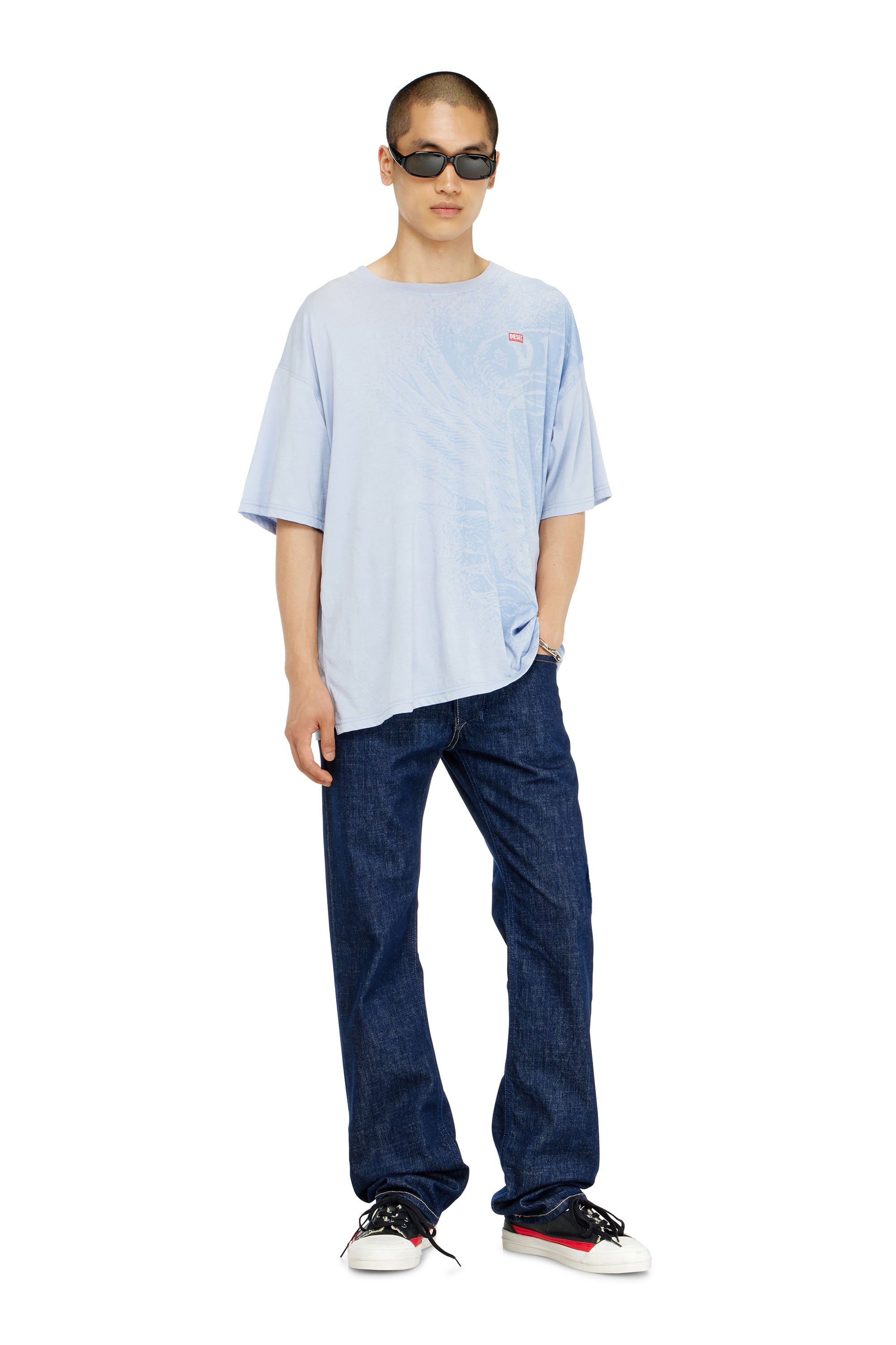 Diesel - T-BOXT-AA3, Male's Tシャツ in ライトブルー - 2