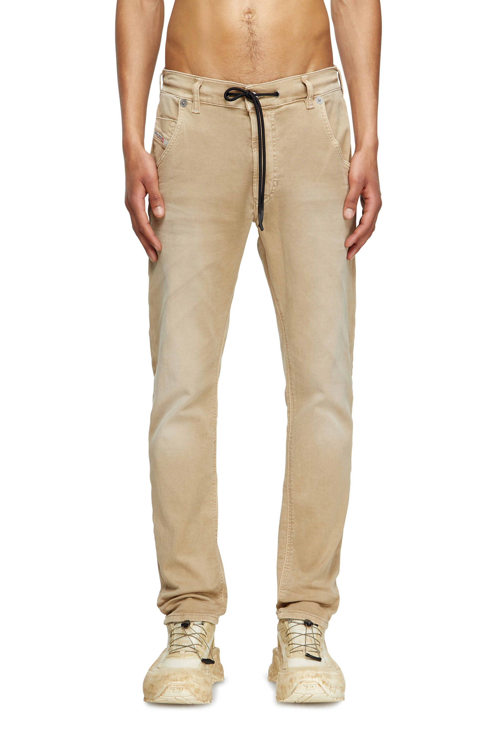 Diesel - Male's Regular 2030 D-Krooley Joggjeans® 0670M, ベージュ - 1