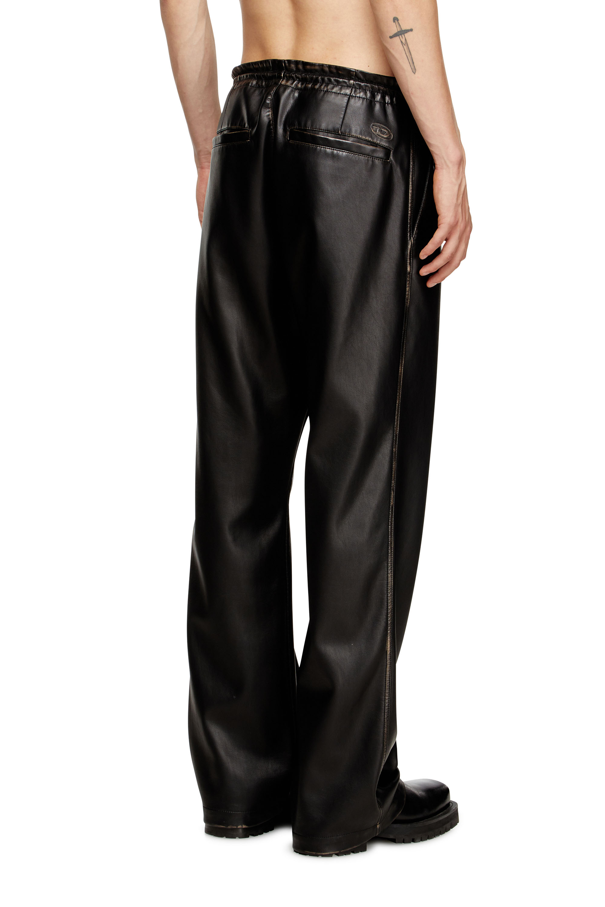 Diesel - P-RIVERS, Male's Pants in treated technical fabric in ブラック - 4