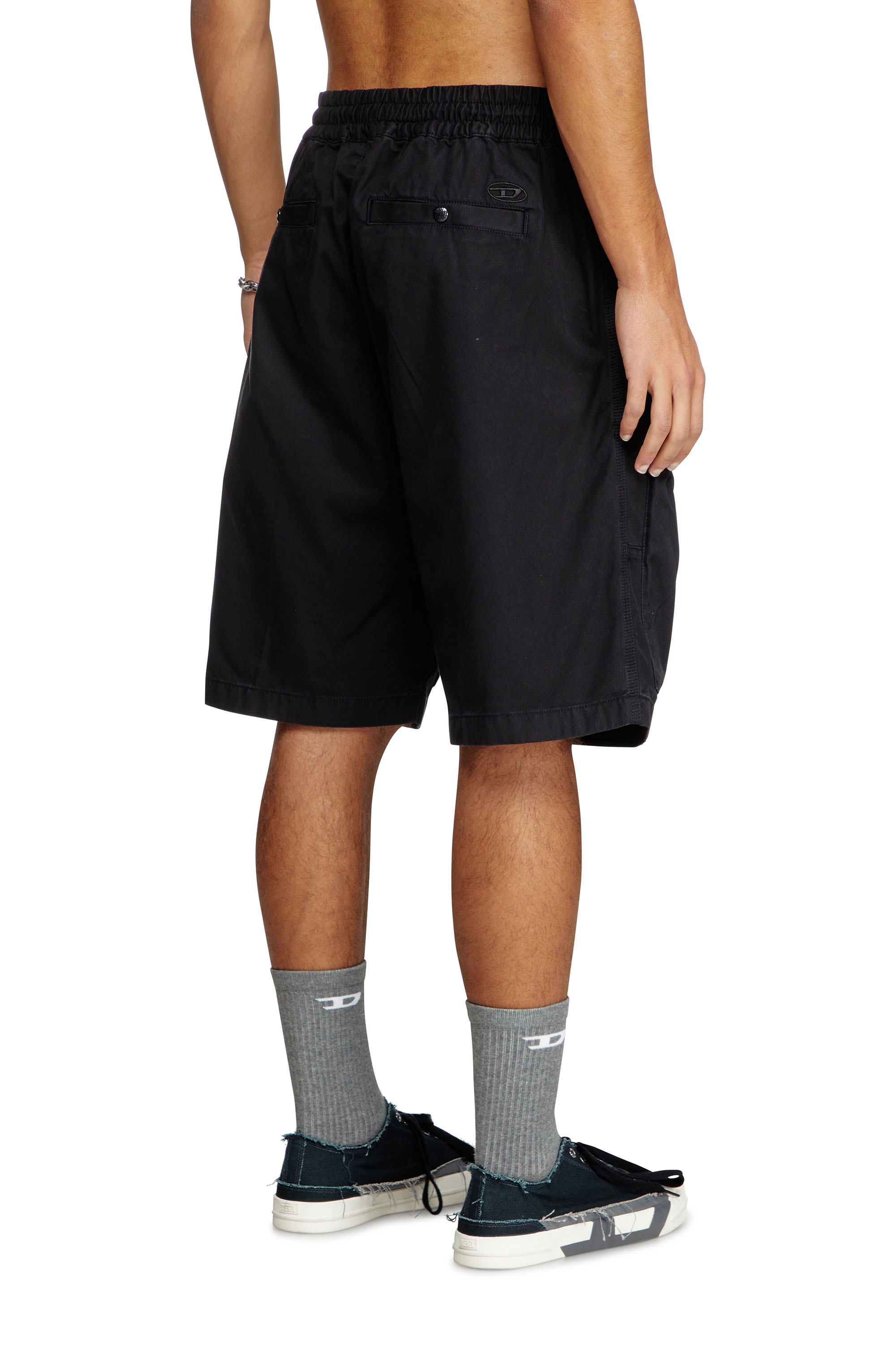 Diesel - P-BEECK-SHORT, Male's Cargo shorts in cotton twill in ブラック - 4