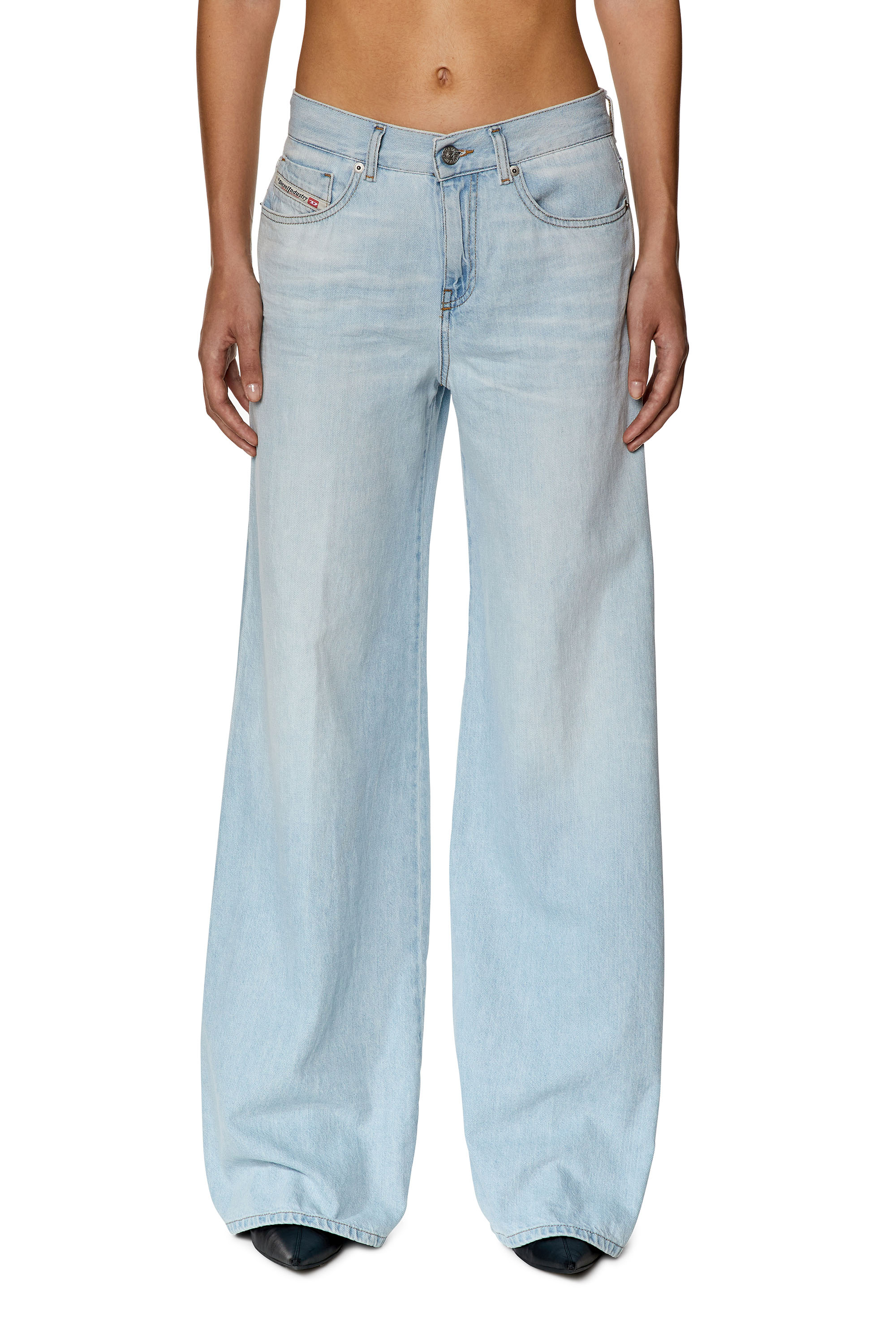 Bootcut and Flare Jeans 1978 D-Akemi 068ES