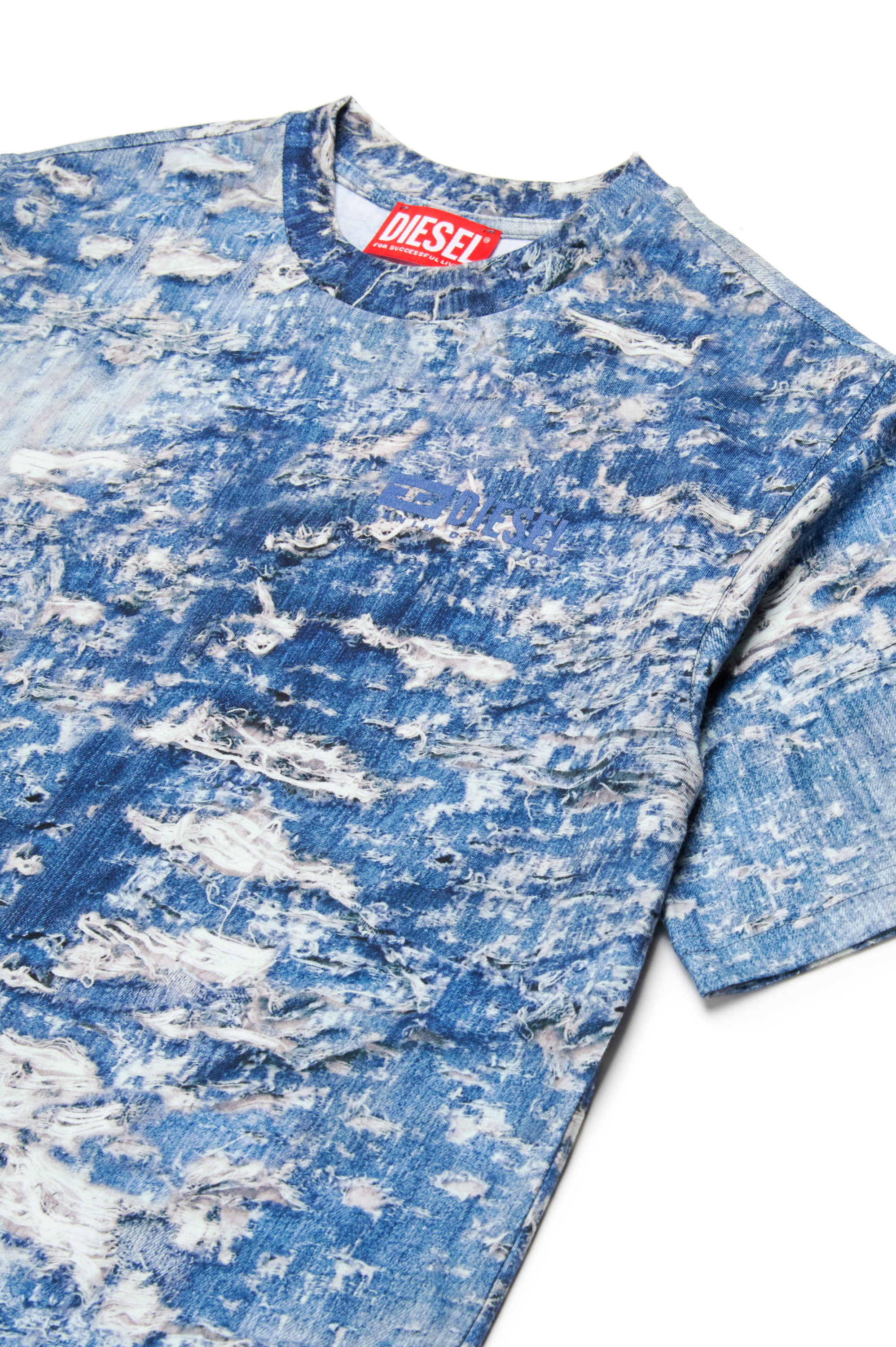 Diesel - TARSTON OVER, Male's T-shirt with Tiger Breaks trompe l'oeil in ブルー - 3