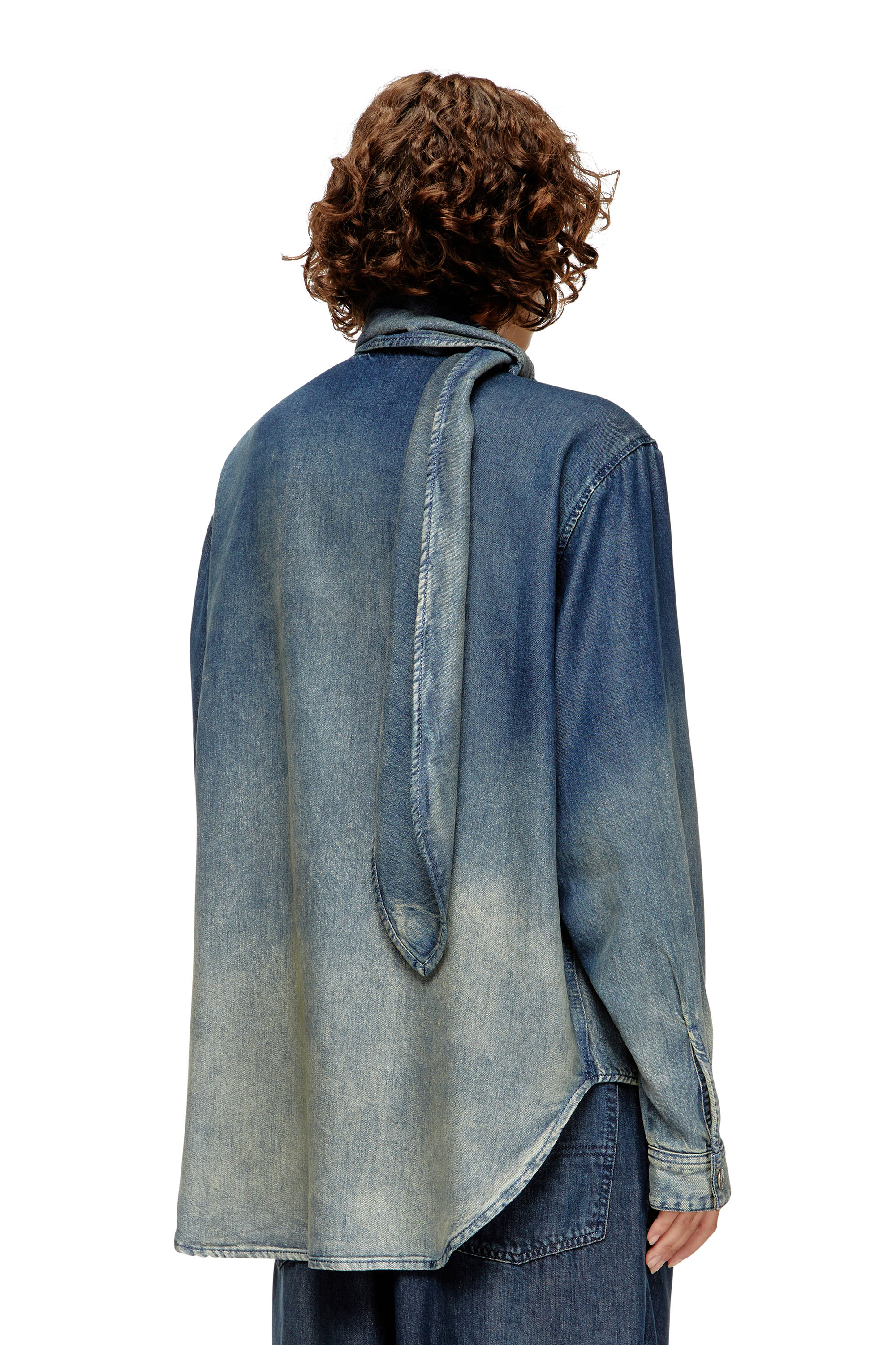 Diesel - DE-NANCY-S, Female's Blouse in fluid laser-worn denim in ミディアムブルー - 4