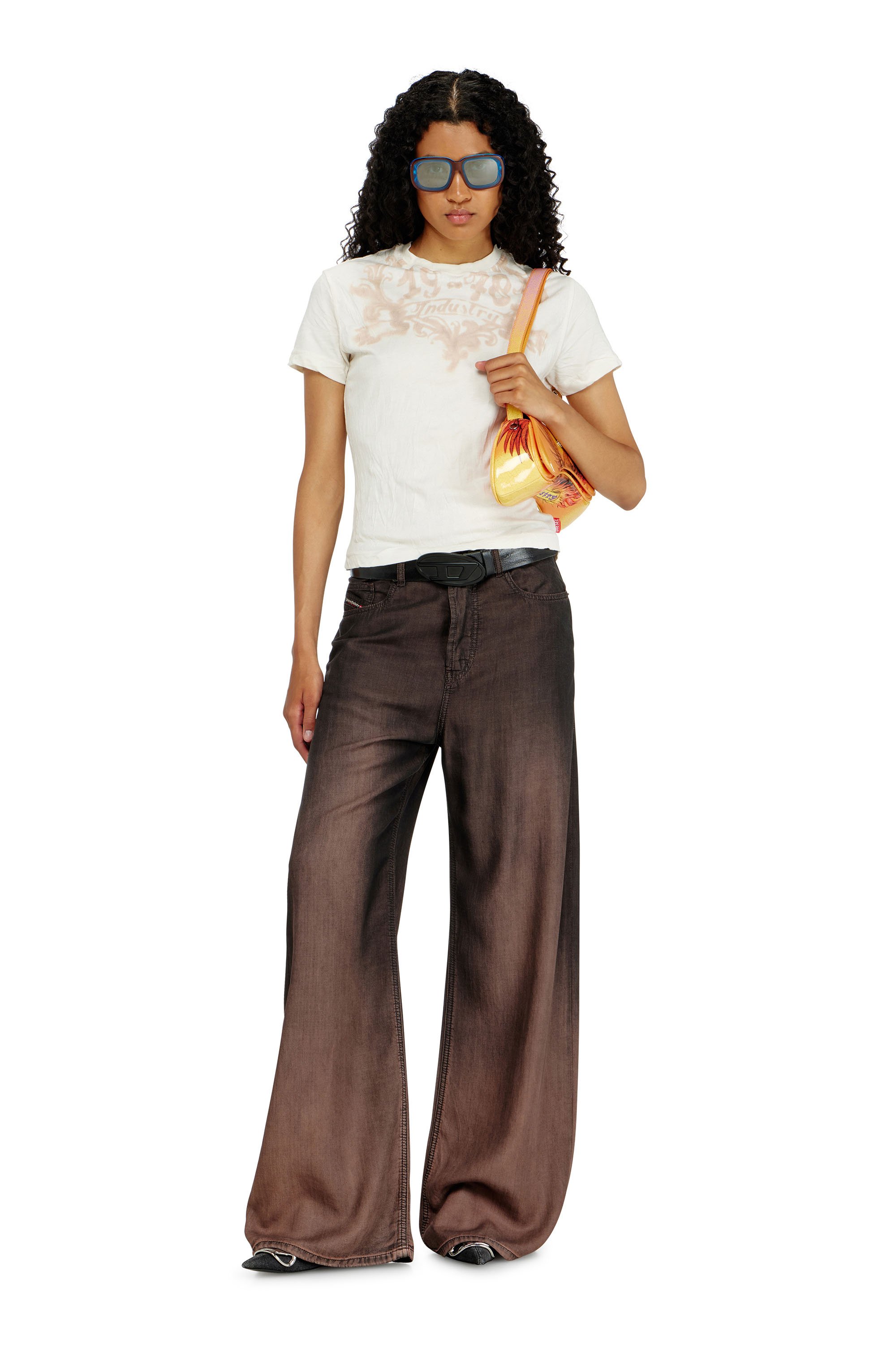 Diesel - T-ILA-AA5, Female's Tシャツ in ホワイト/ピンク - 2