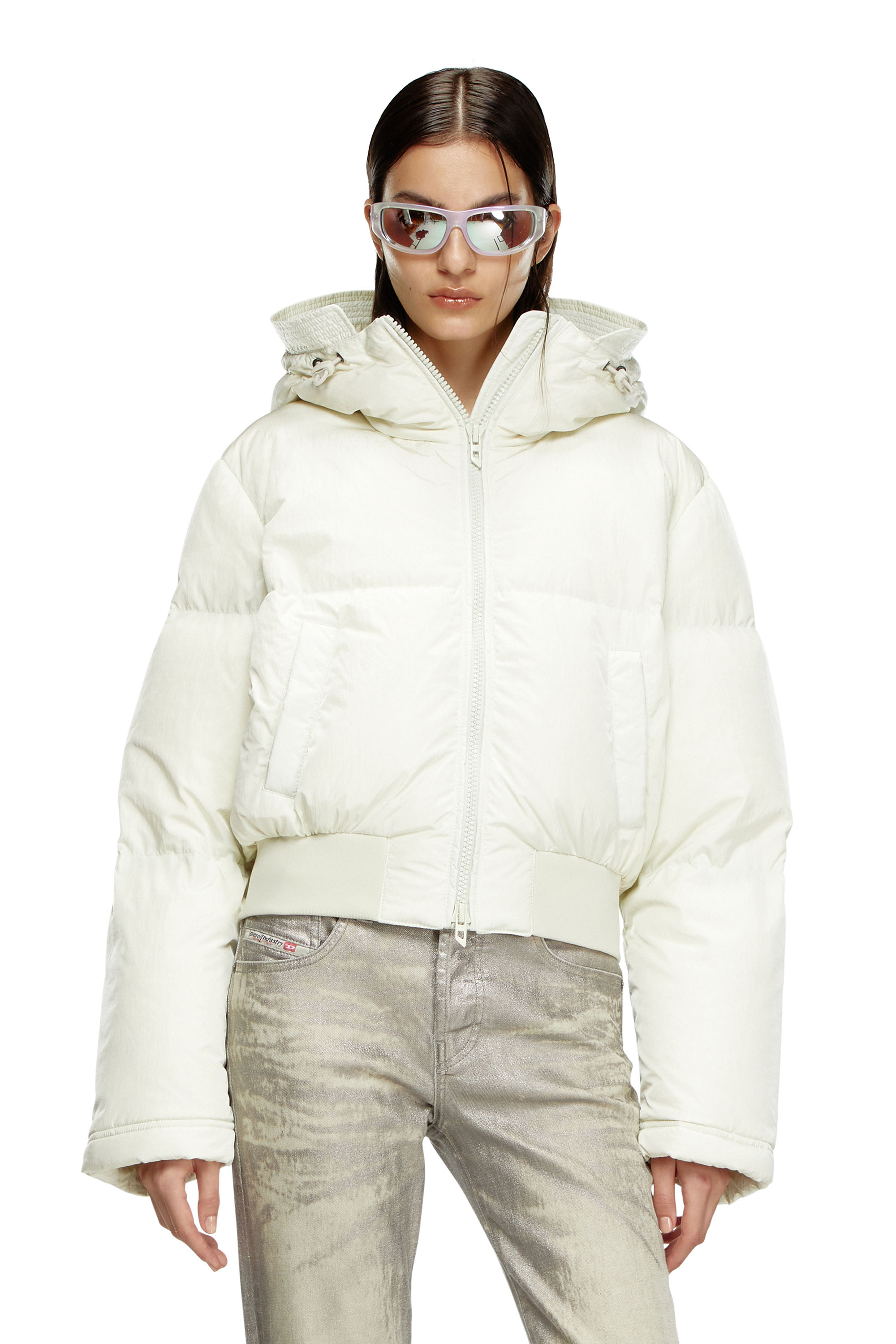 Diesel - W-PEYT-SHORT-NEW-P1, Female's Hooded down jacket in crinkled nylon in ホワイト - 3